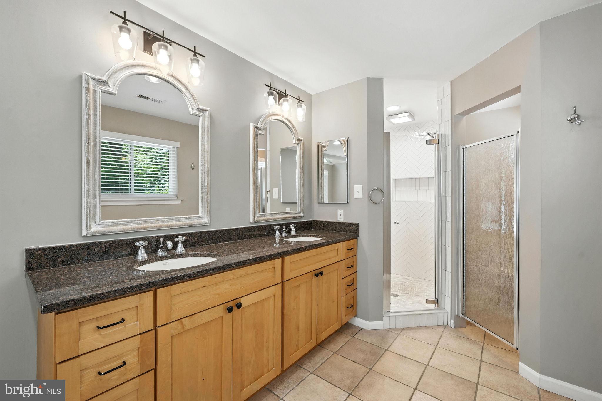 BIRCHWOOD - Residential