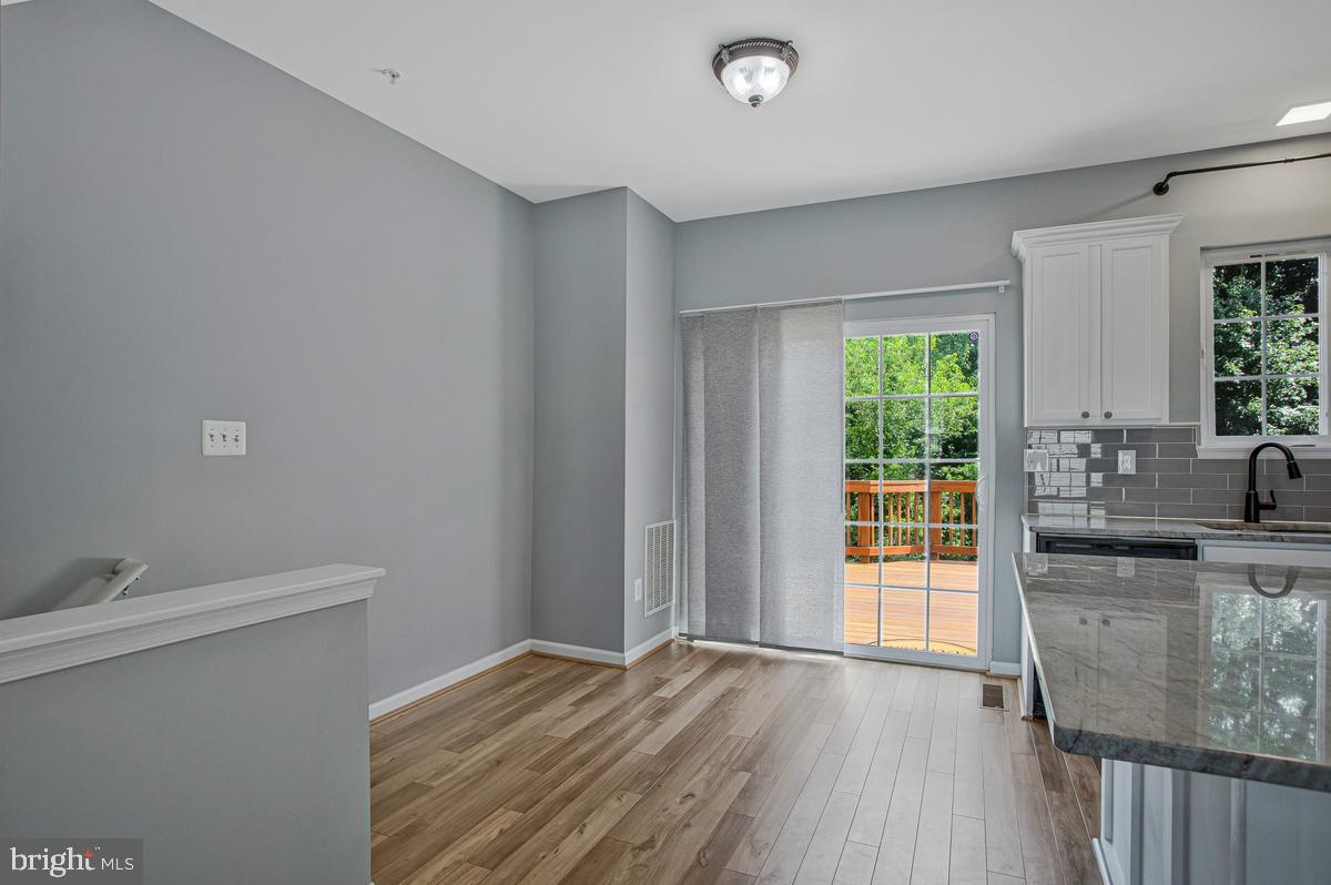 TANYARD SPRINGS - Residential