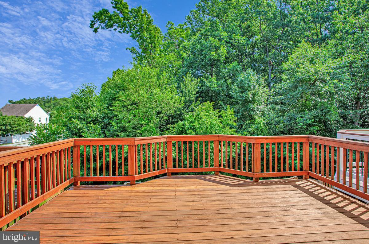 TANYARD SPRINGS - Residential