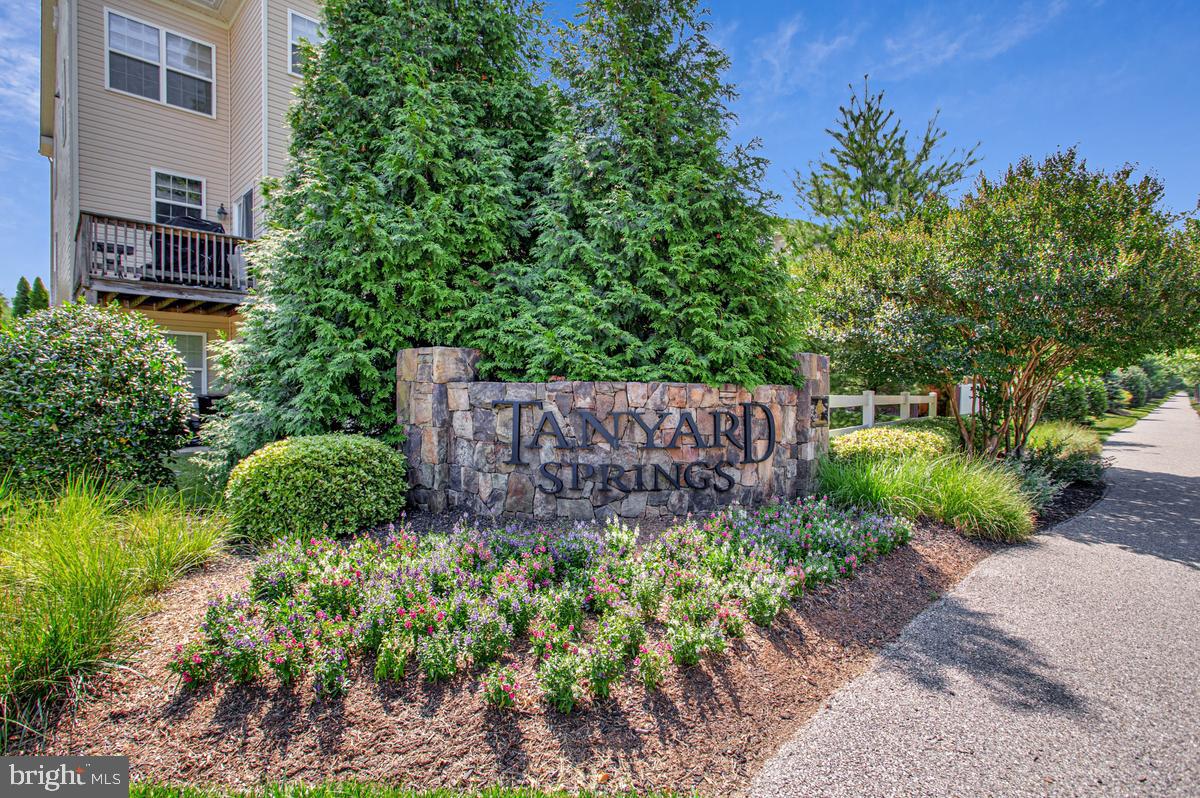 TANYARD SPRINGS - Residential