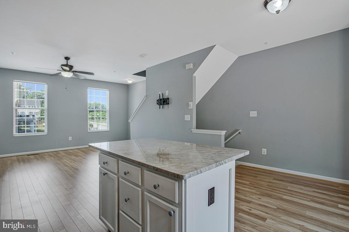TANYARD SPRINGS - Residential