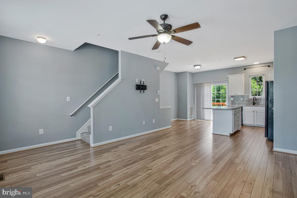 TANYARD SPRINGS - Residential
