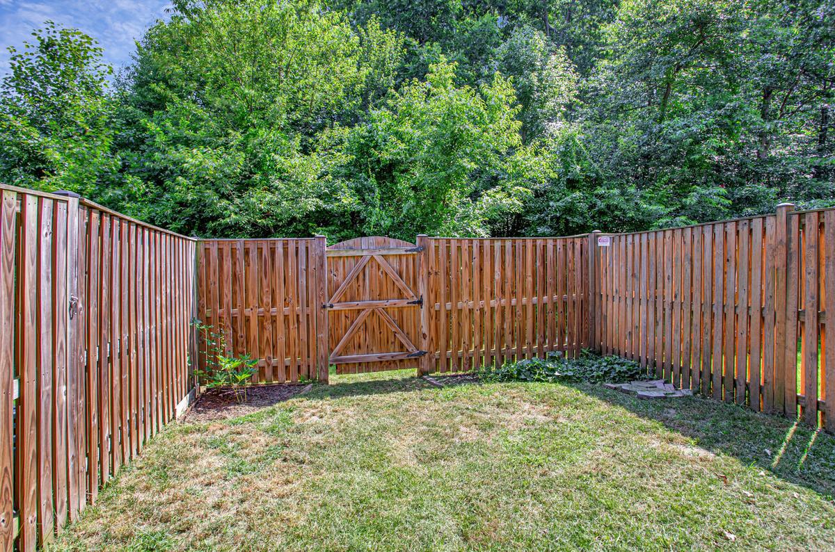 TANYARD SPRINGS - Residential