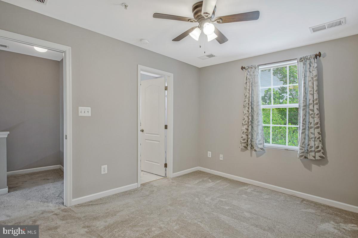 TANYARD SPRINGS - Residential