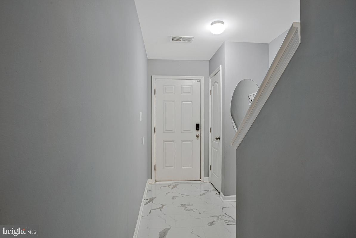 TANYARD SPRINGS - Residential