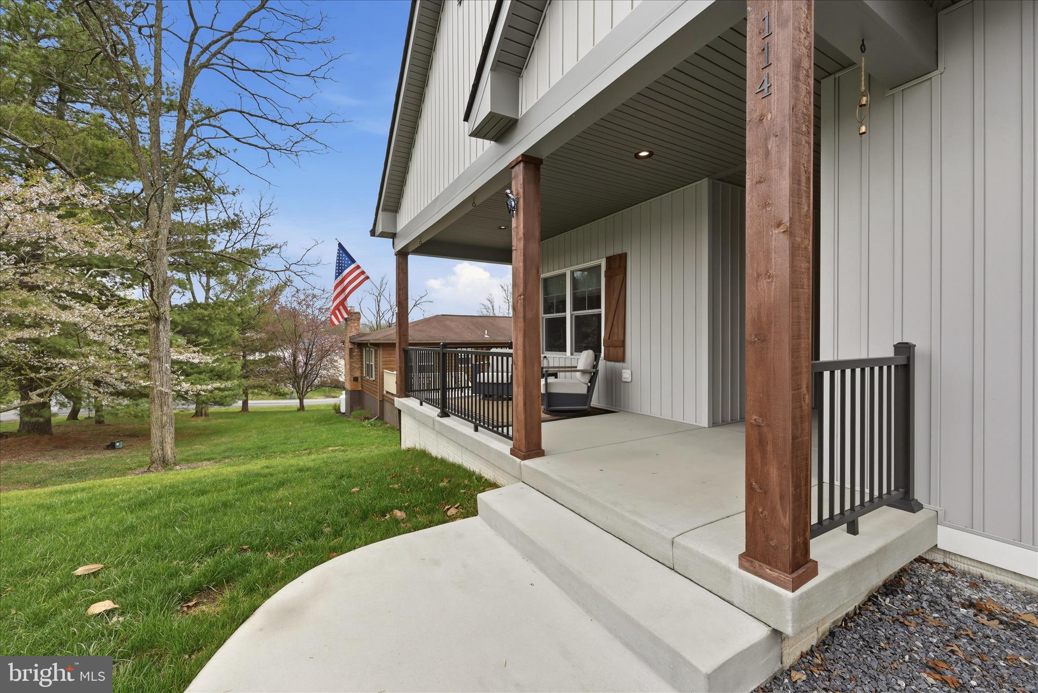 LAKE HOLIDAY ESTATES - Residential