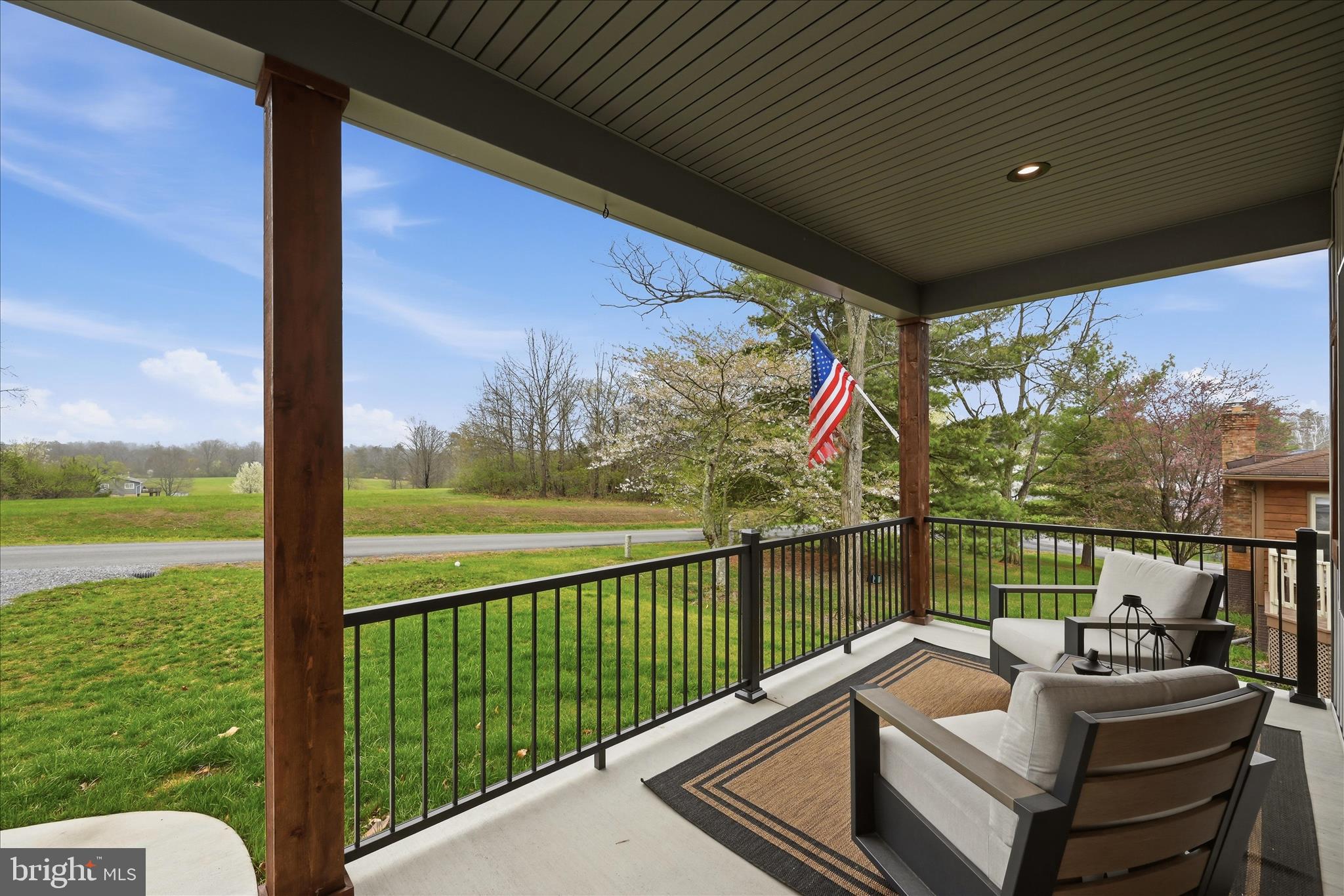 LAKE HOLIDAY ESTATES - Residential