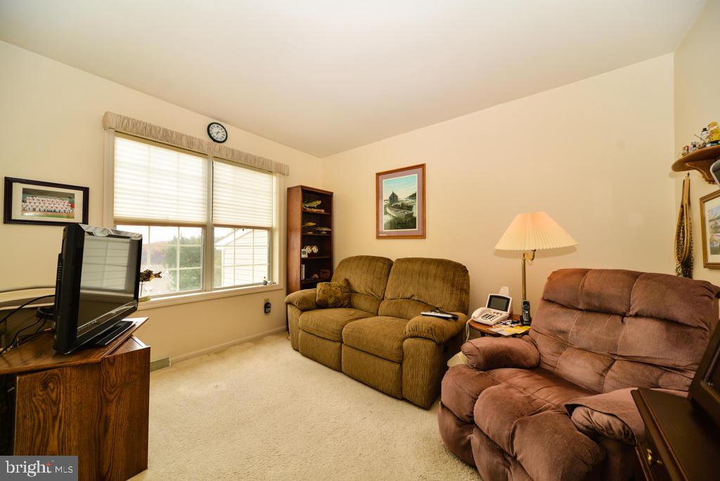 HILLTOP - Residential