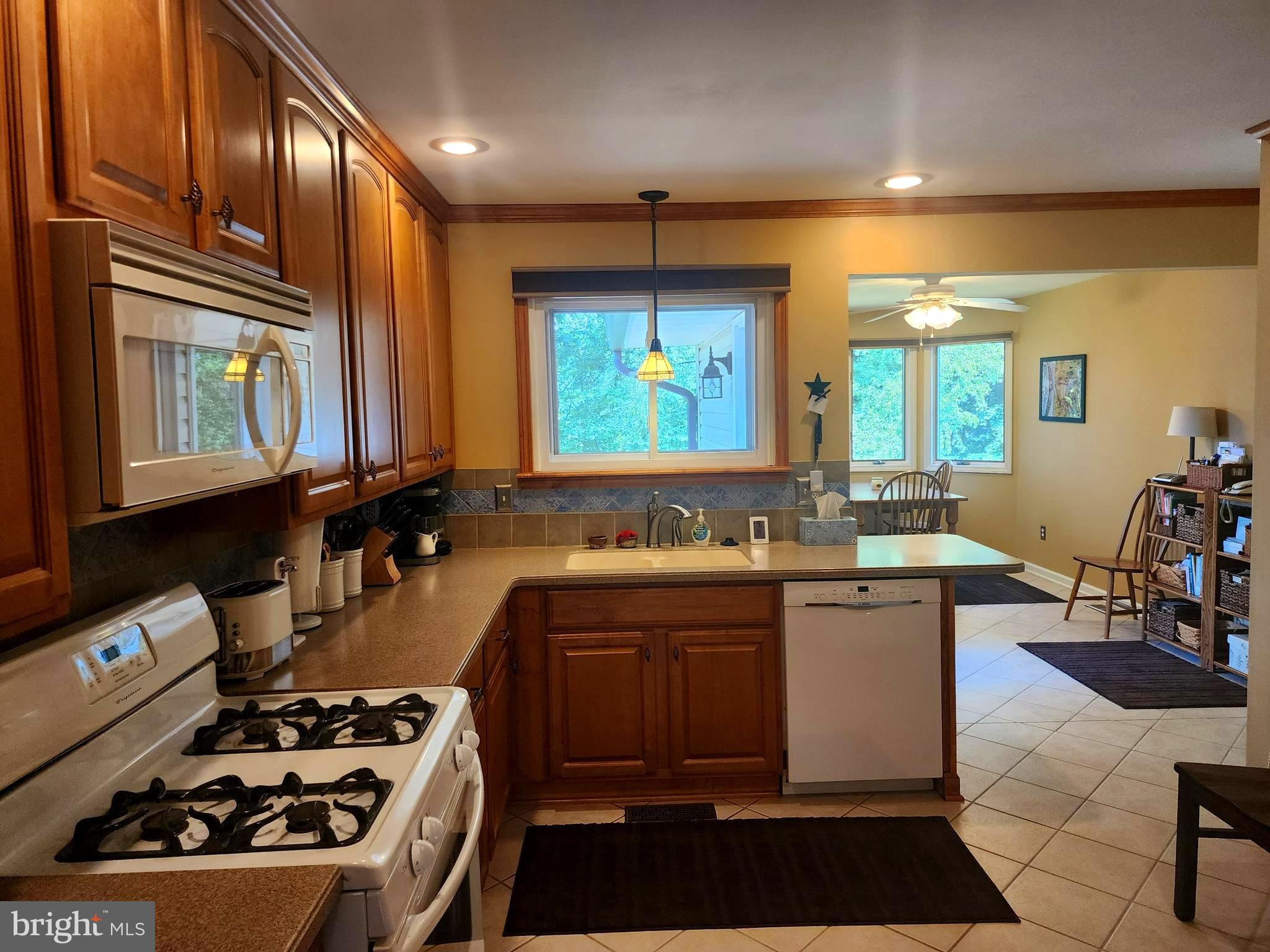 SUNSET VIEW - Residential