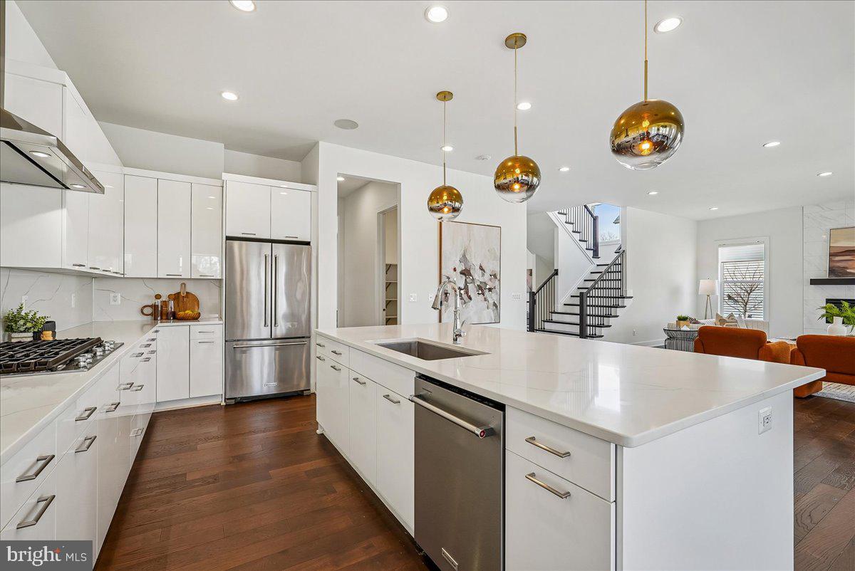 LENAH MILL - Residential