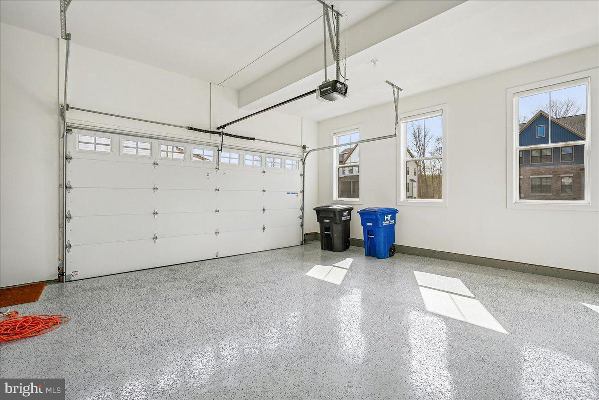LENAH MILL - Residential