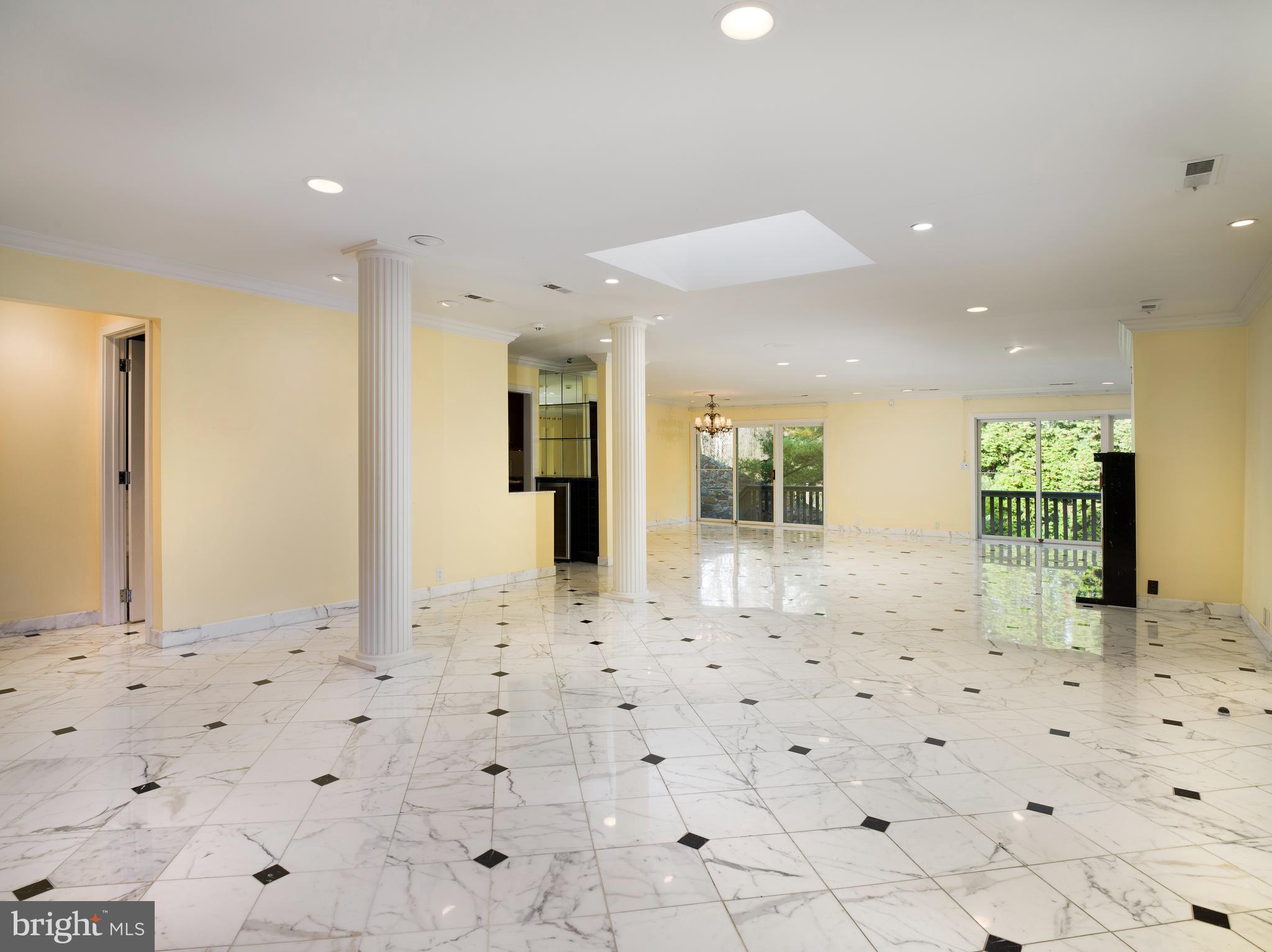 HERMITAGE - Residential