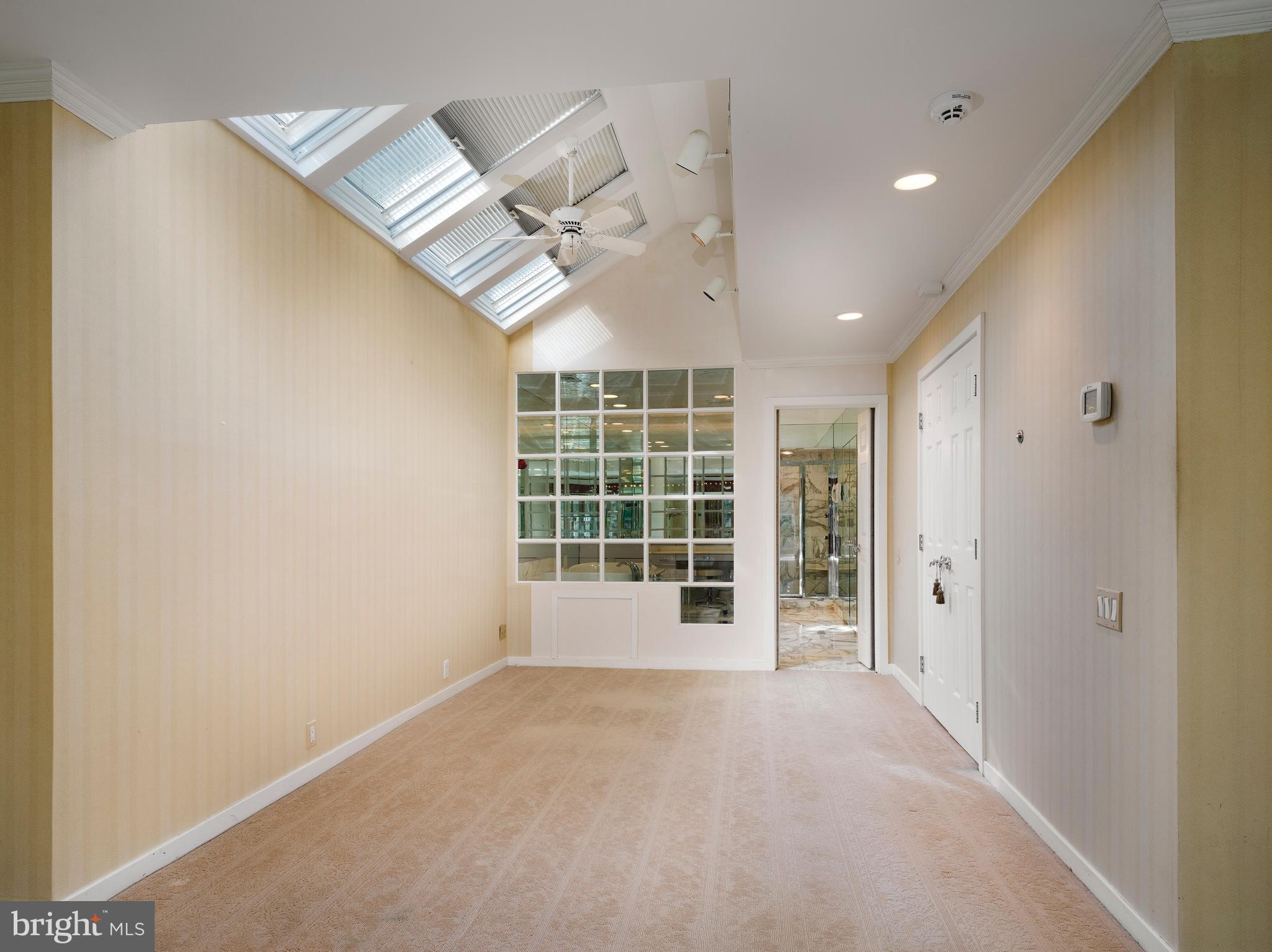 HERMITAGE - Residential