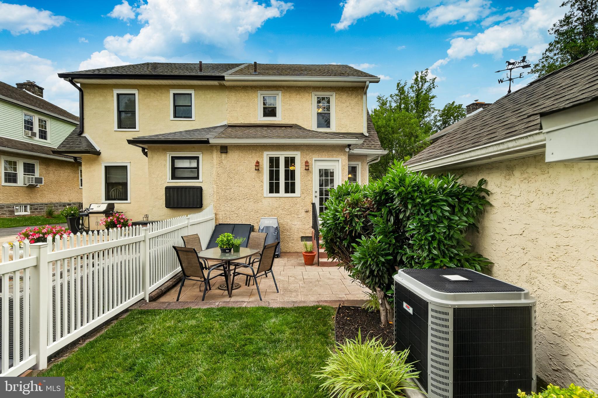 MERWOOD PARK - Residential