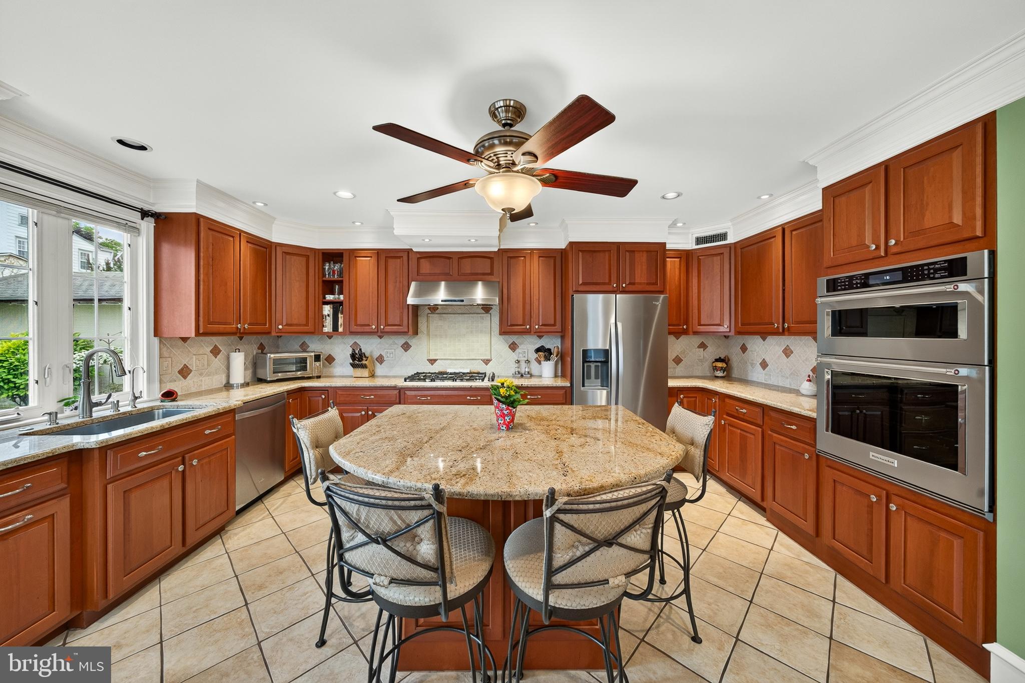 MERWOOD PARK - Residential