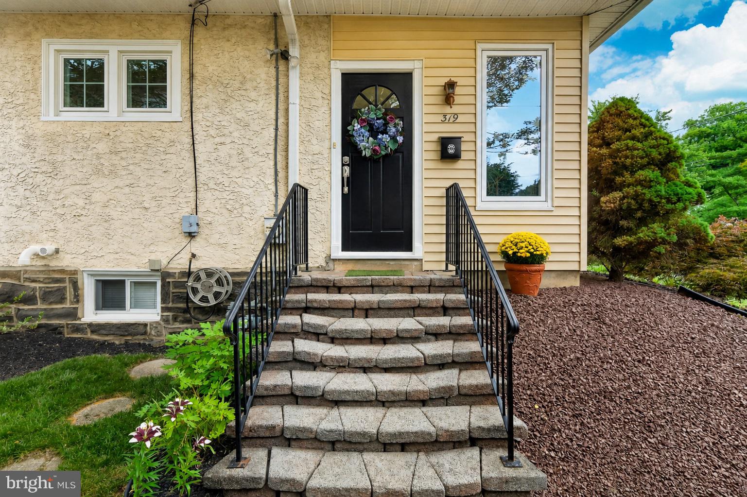 MERWOOD PARK - Residential