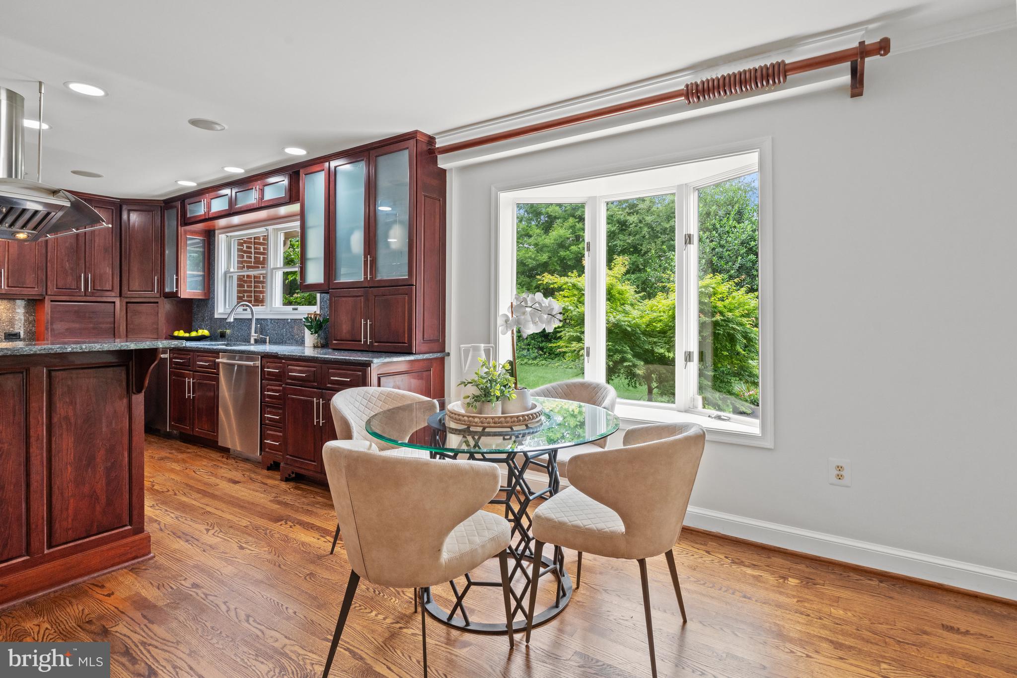 CONDON MANOR OF MCLEAN - Residential