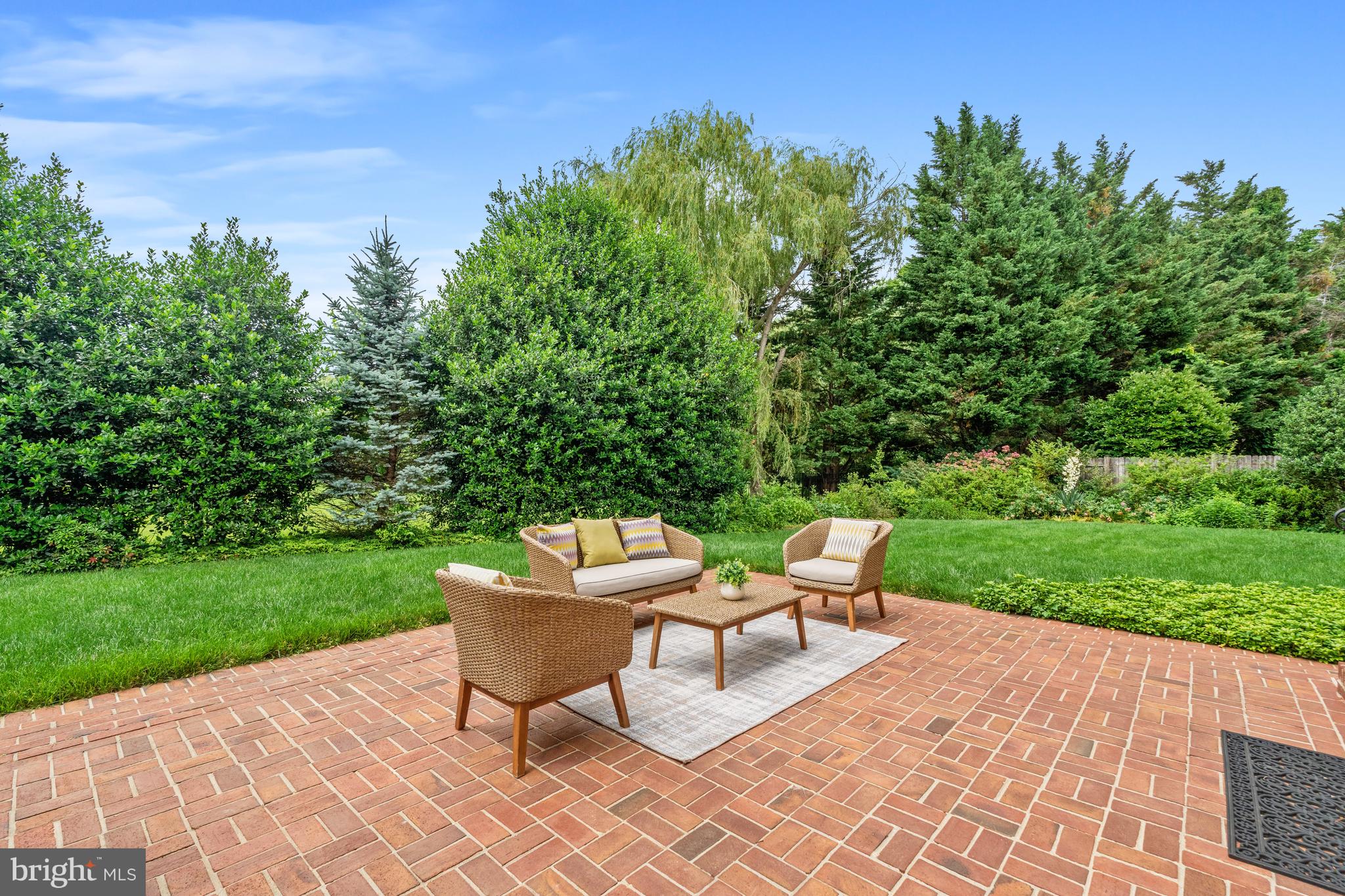 CONDON MANOR OF MCLEAN - Residential