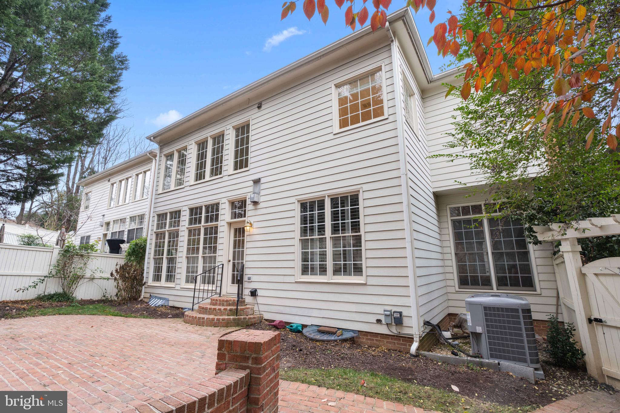FARRCROFT - Residential