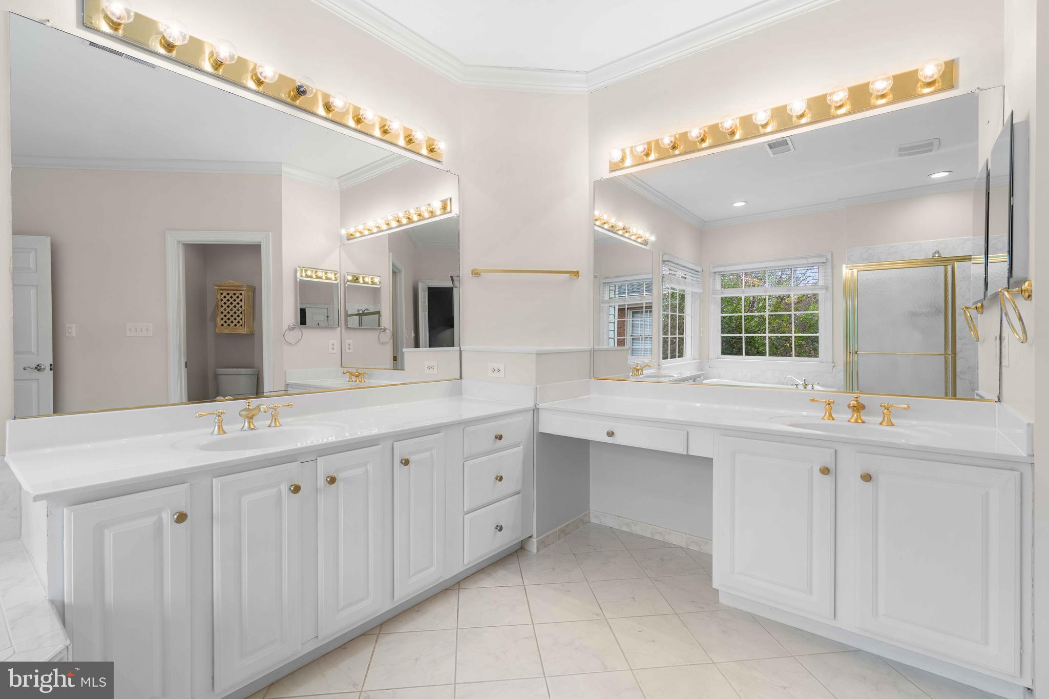 FARRCROFT - Residential
