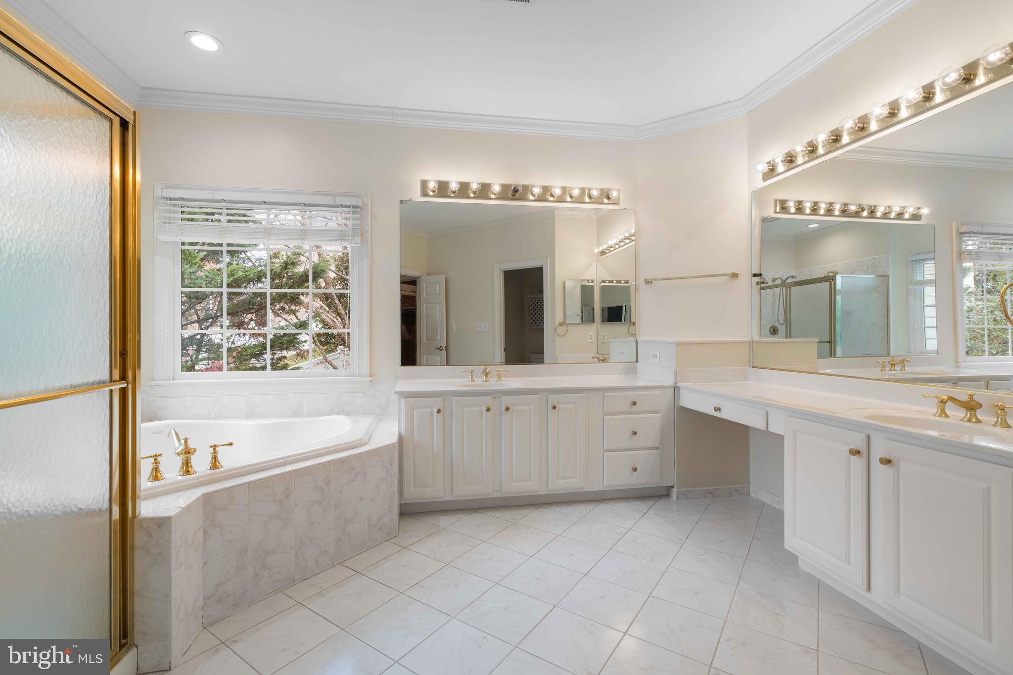 FARRCROFT - Residential