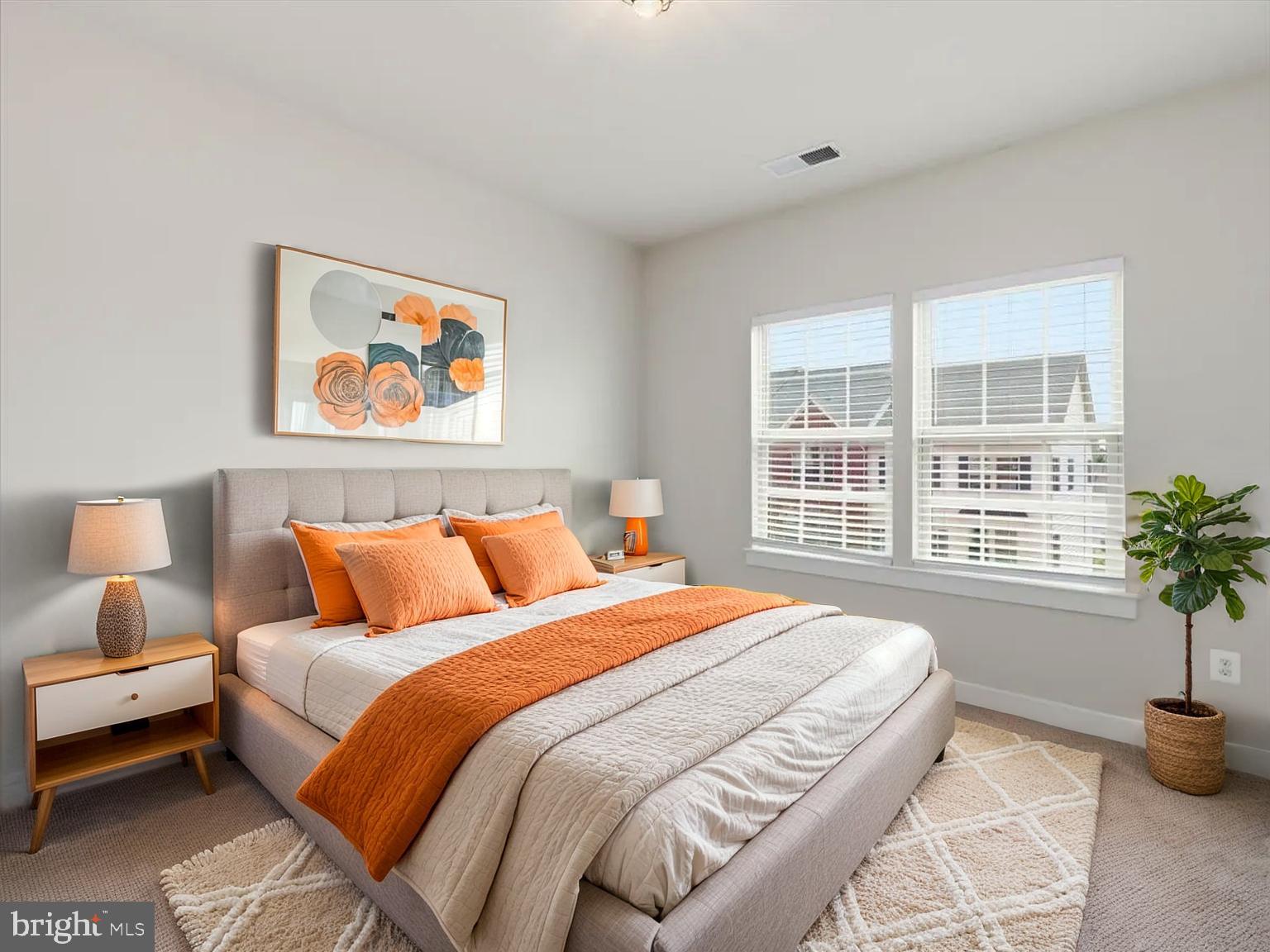 OAKDALE VILLAGE - Residential