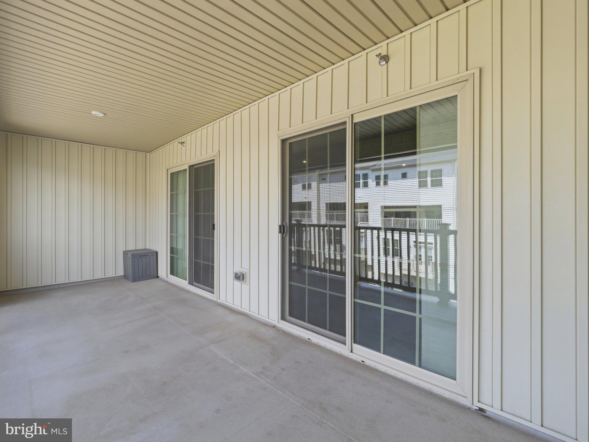 OAKDALE VILLAGE - Residential