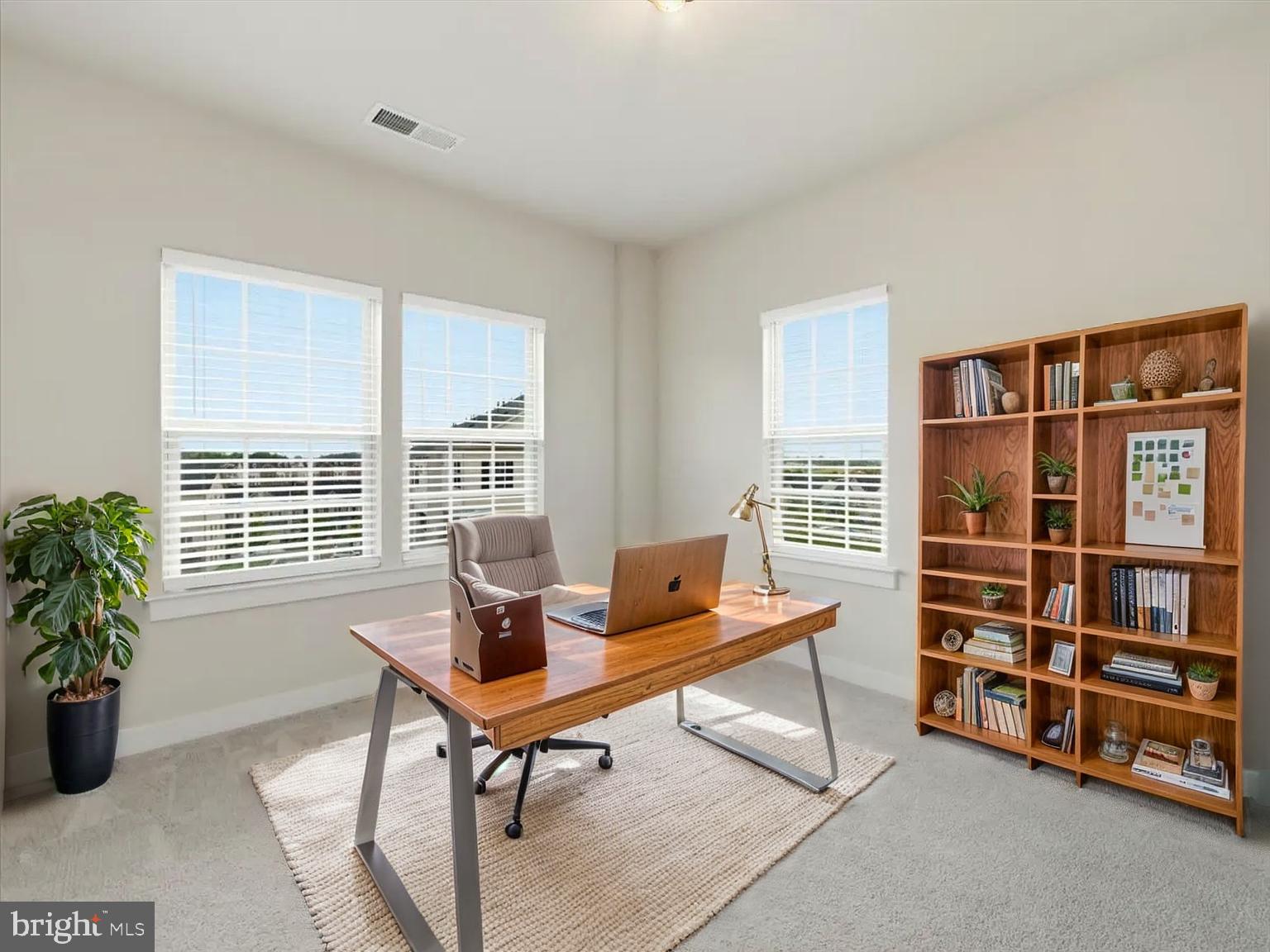 OAKDALE VILLAGE - Residential