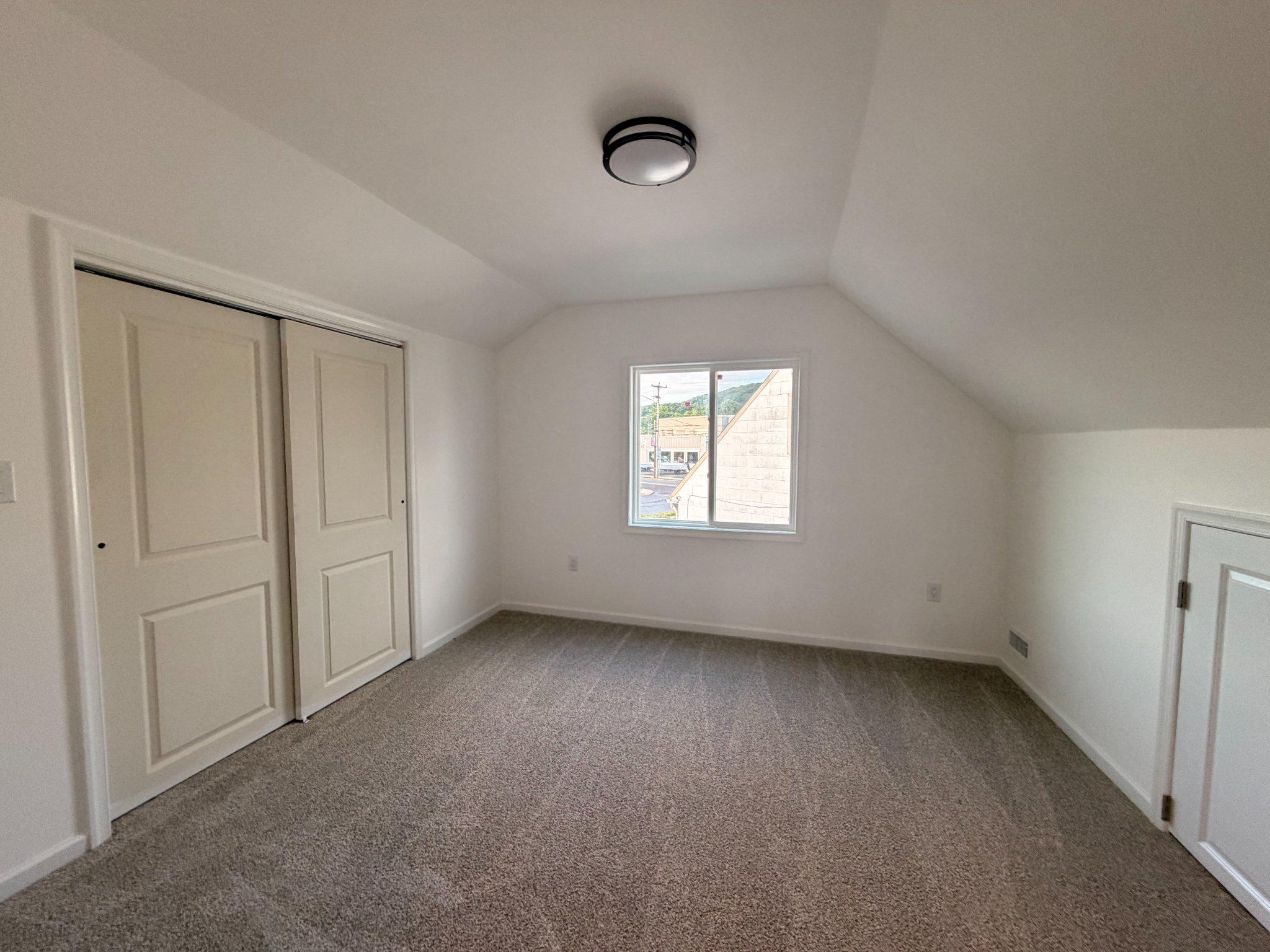 CHEROKEE RANCH - Residential