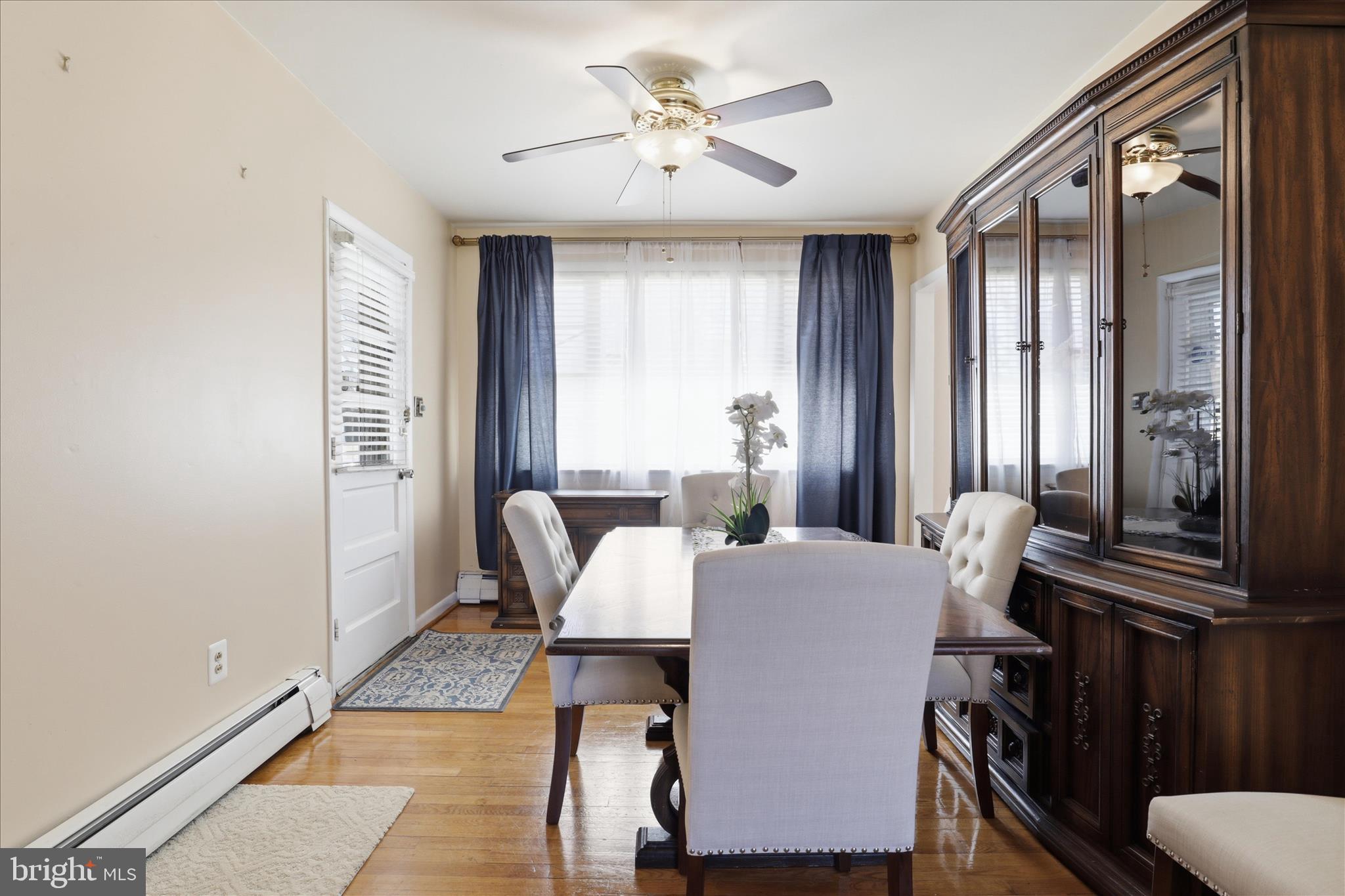 CLINTON - Residential