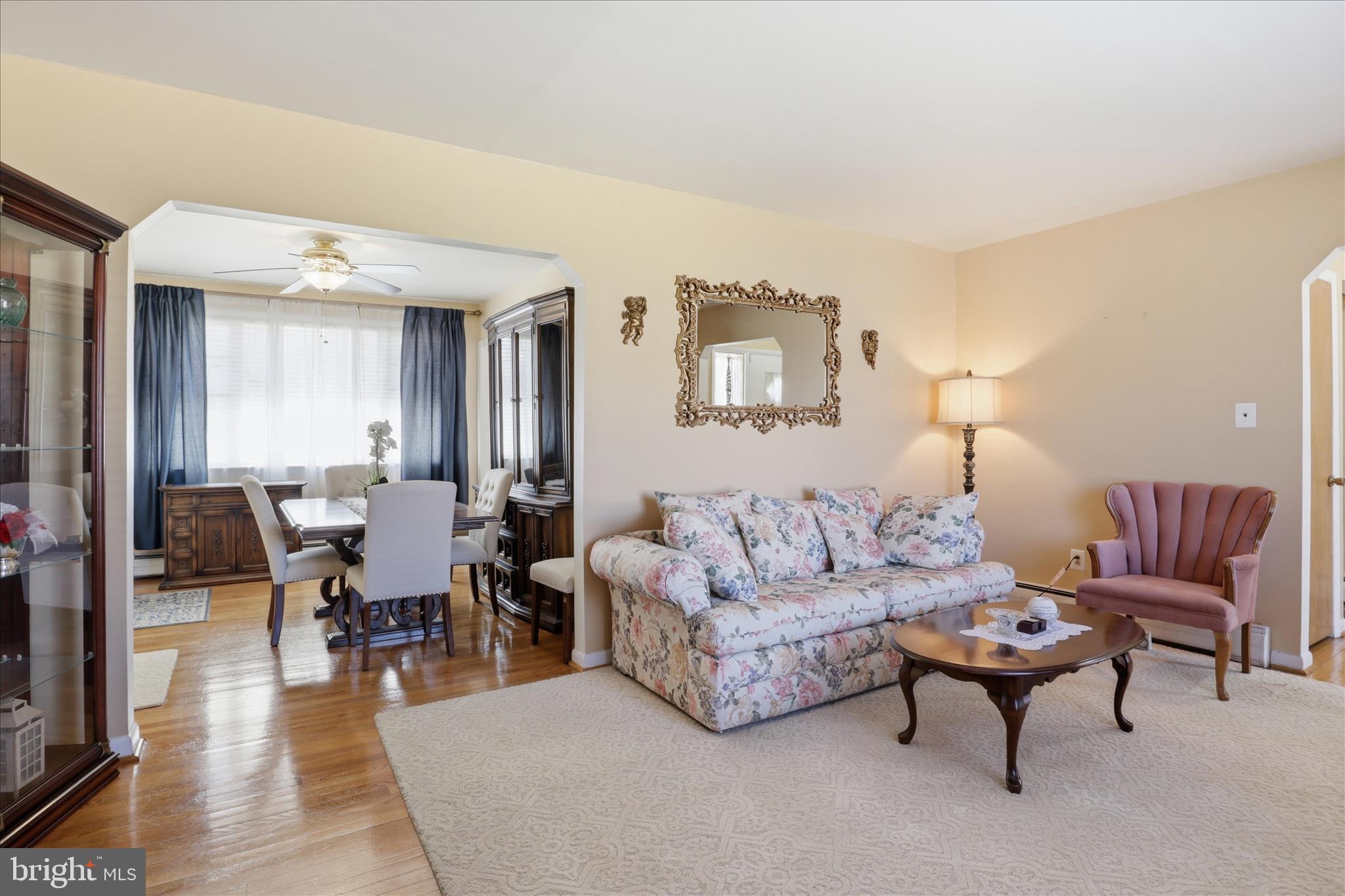 CLINTON - Residential