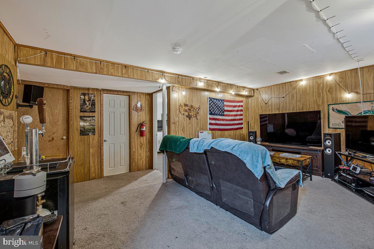 GOSHEN VILLAGE - Residential