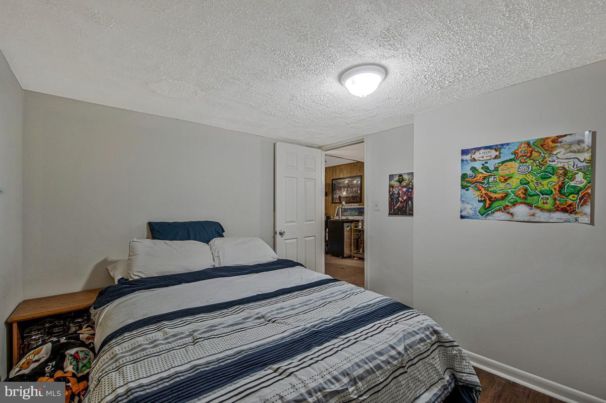 GOSHEN VILLAGE - Residential