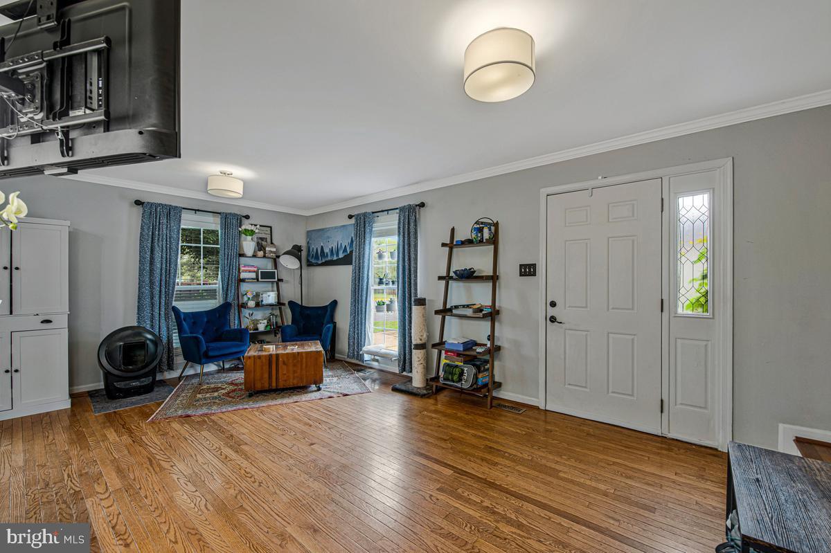 GOSHEN VILLAGE - Residential