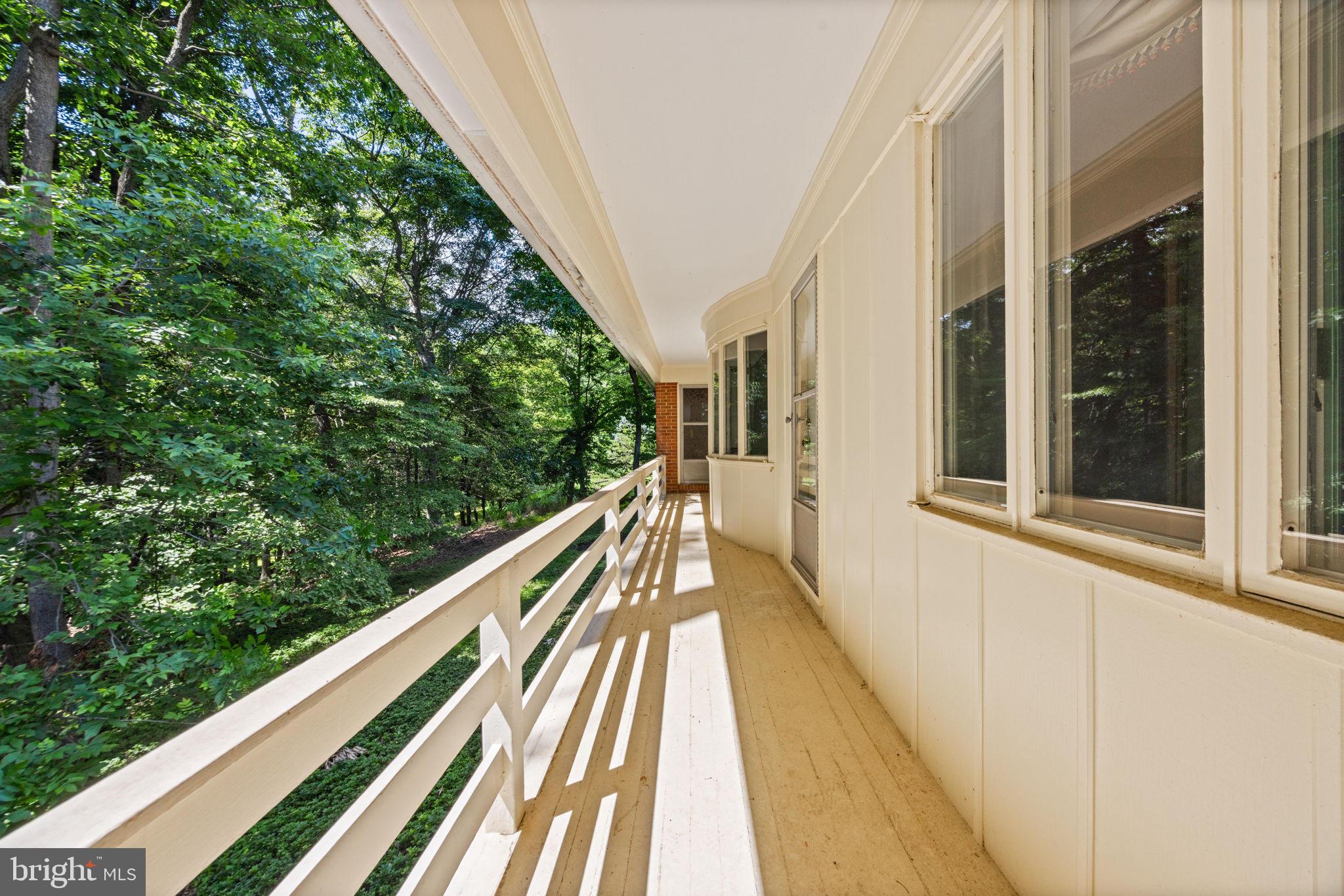 HAMPTON - Residential