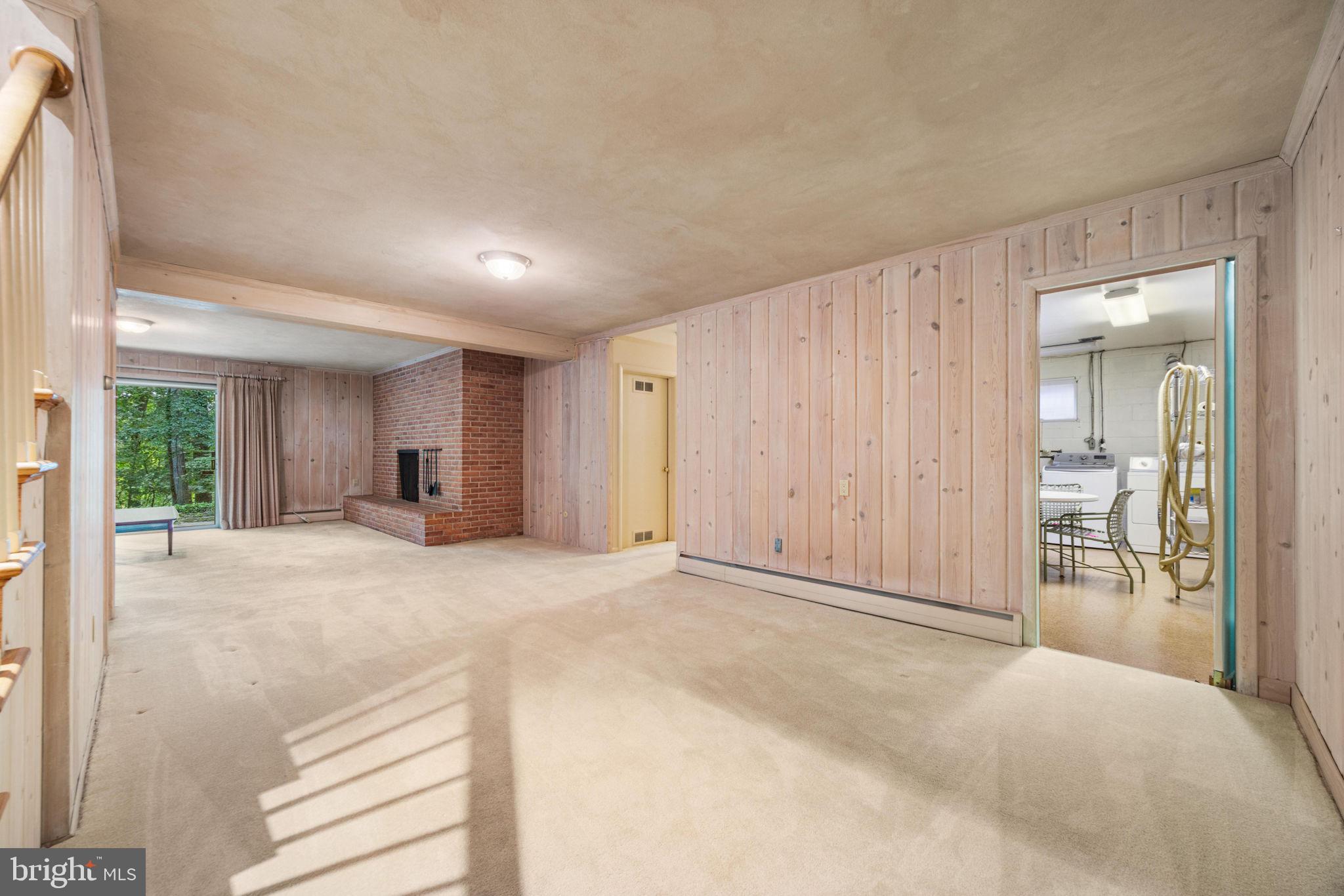 HAMPTON - Residential