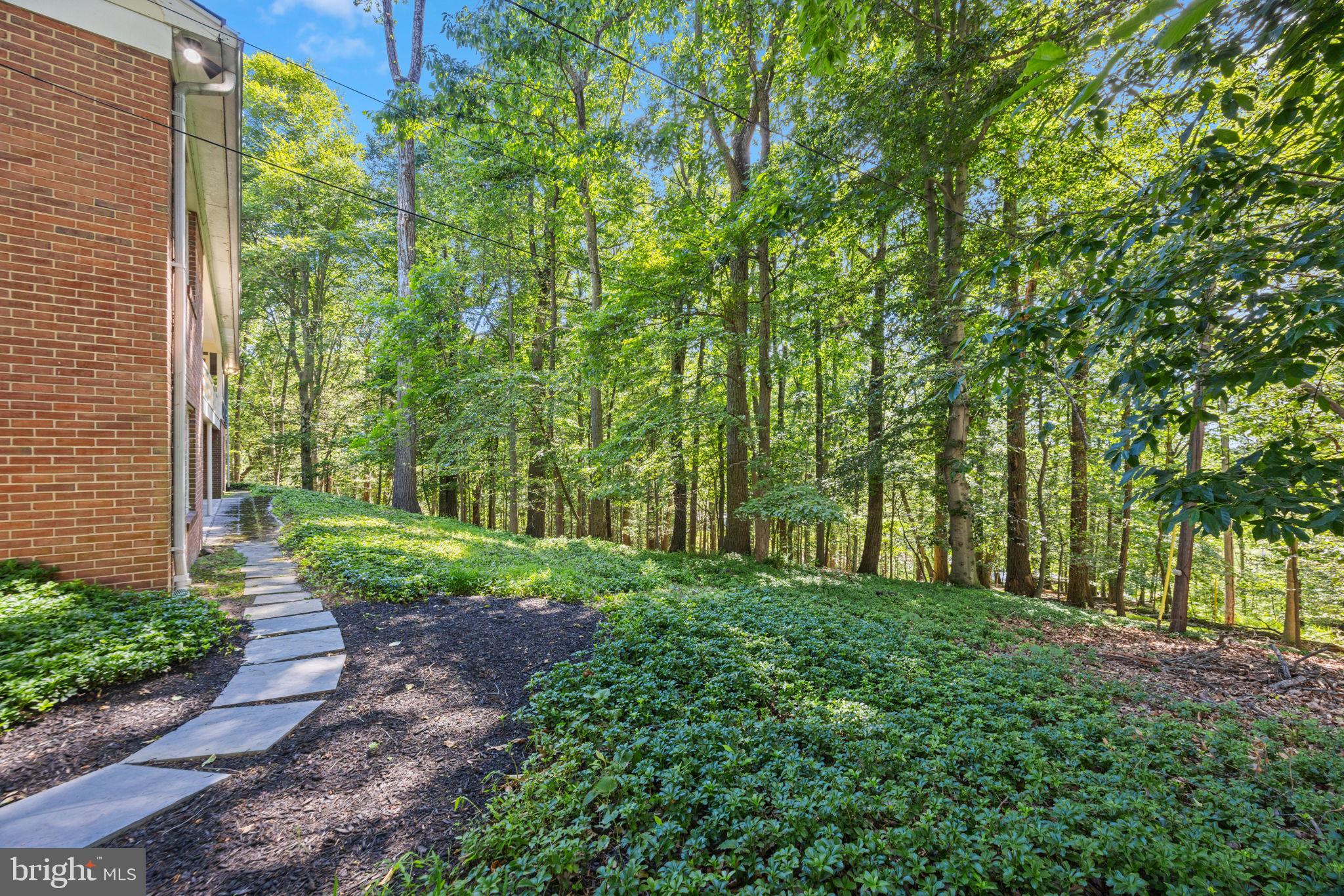 HAMPTON - Residential
