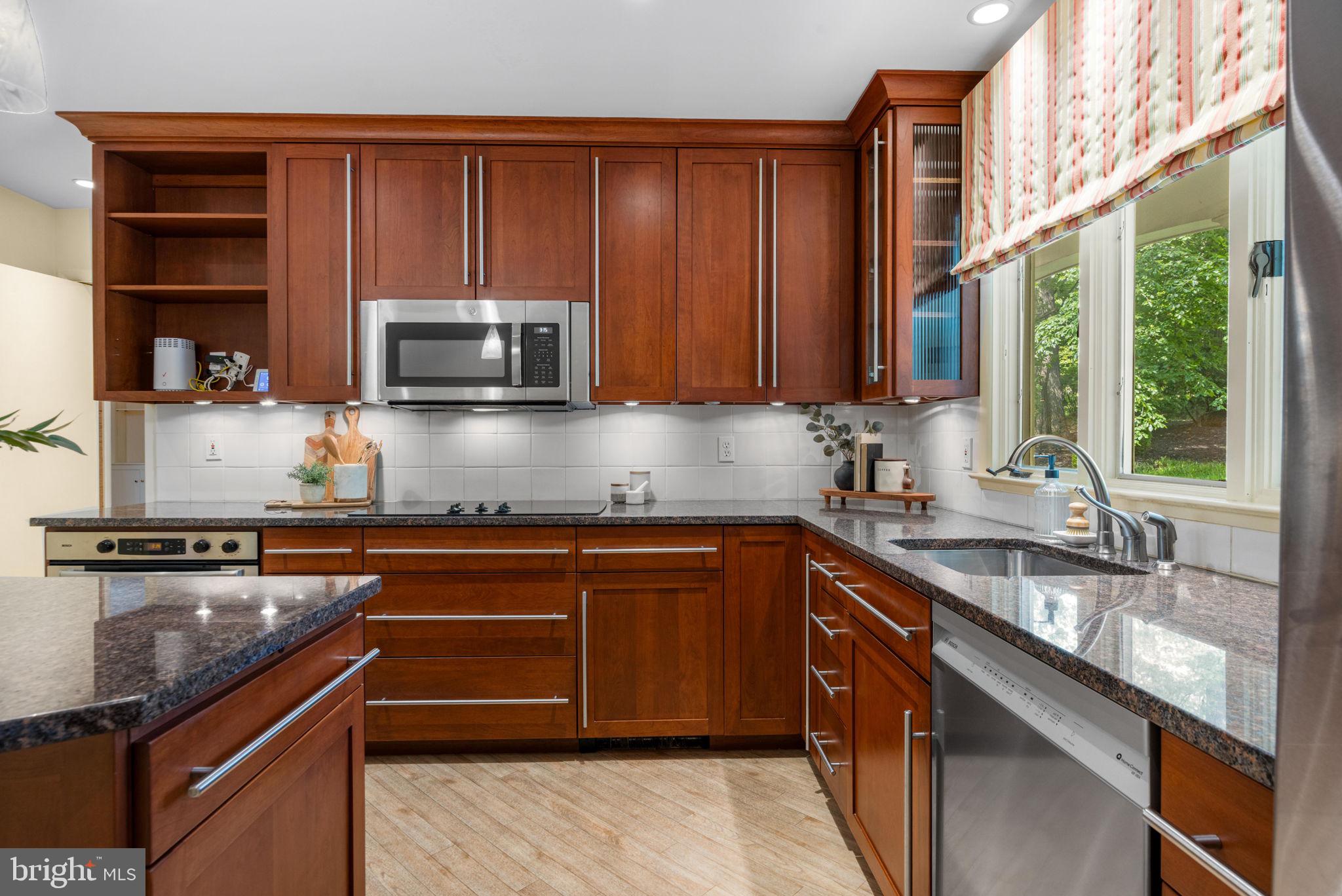 HAMPTON - Residential