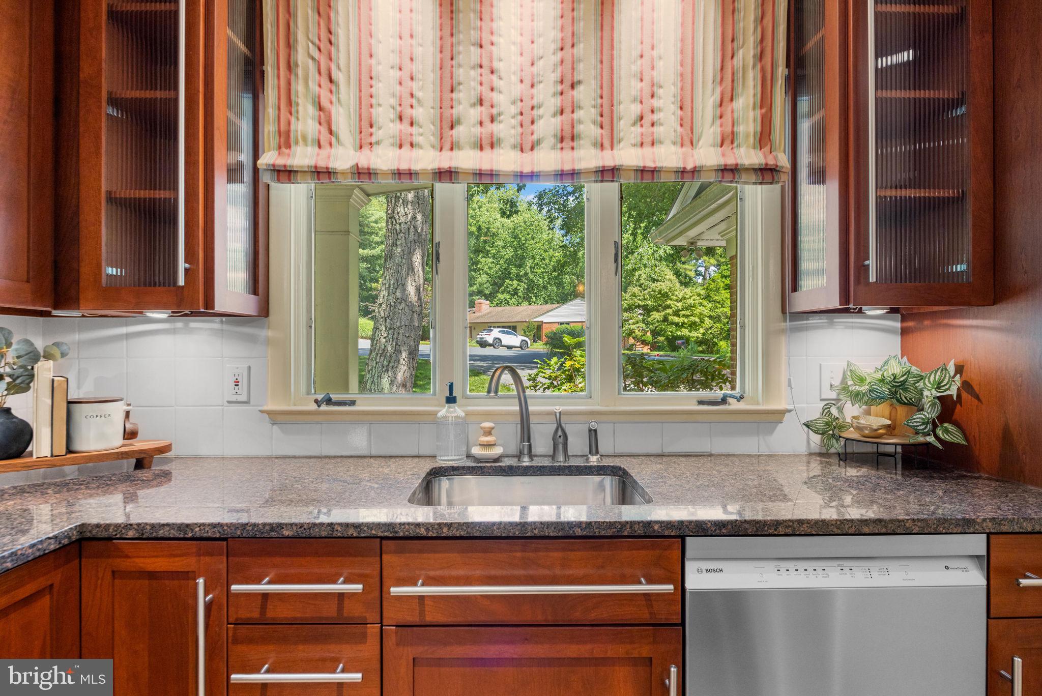 HAMPTON - Residential