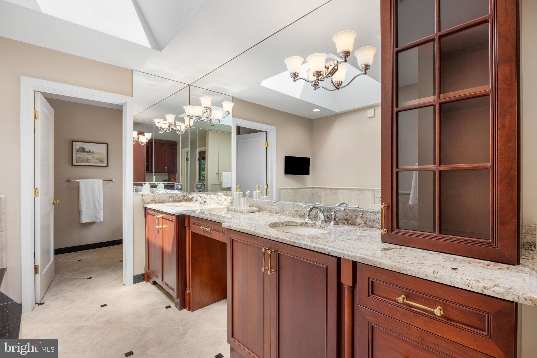 HAMPTON - Residential