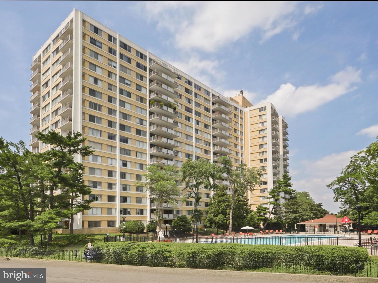 THE FOUNTAINS - Residential