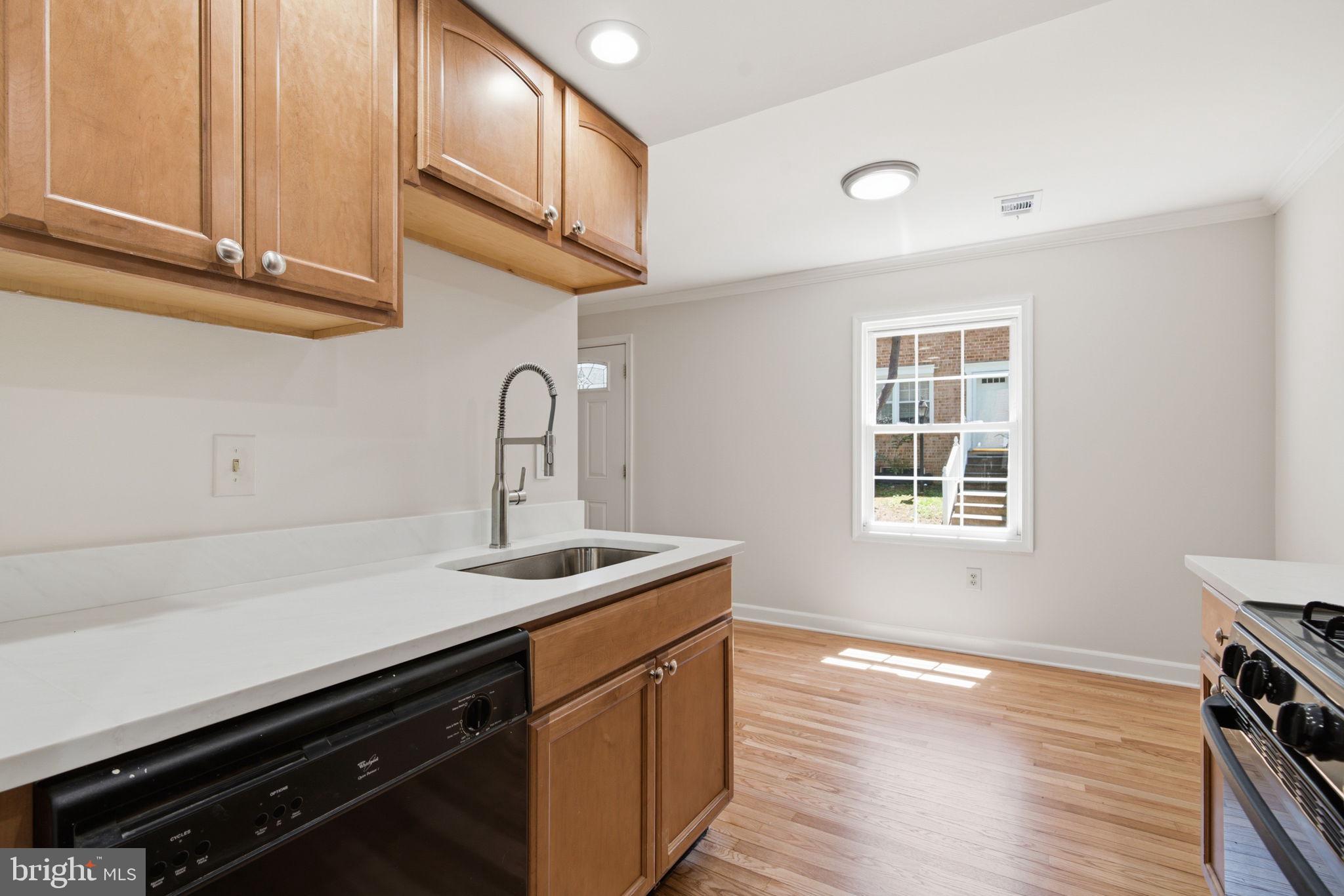 VILLAGE OF LONG REACH - Residential