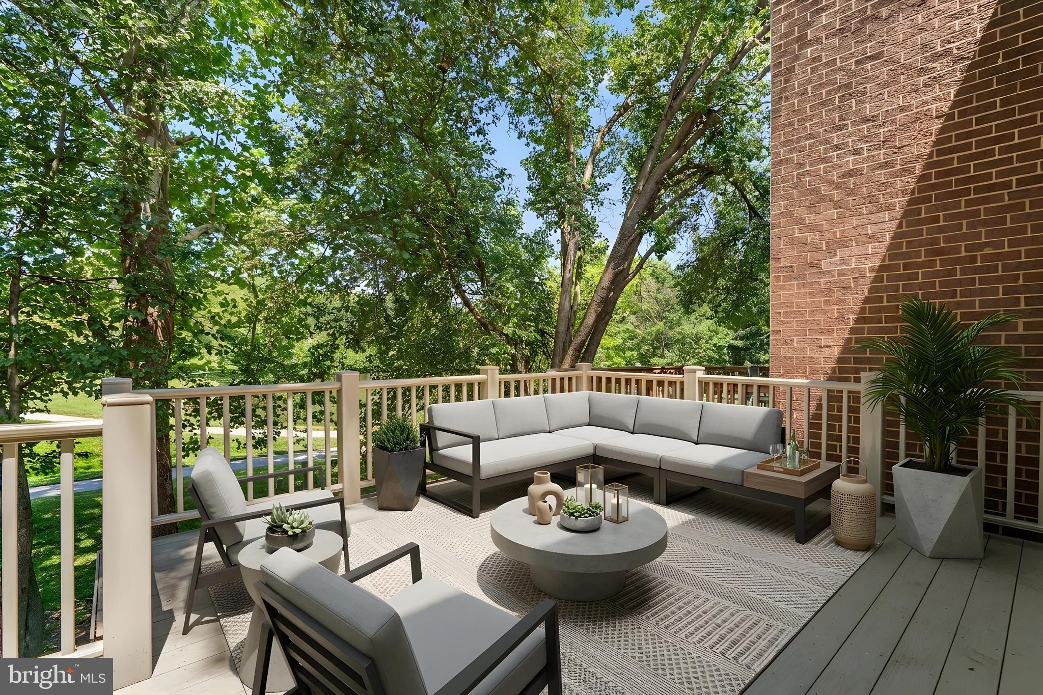 VILLAGE OF LONG REACH - Residential