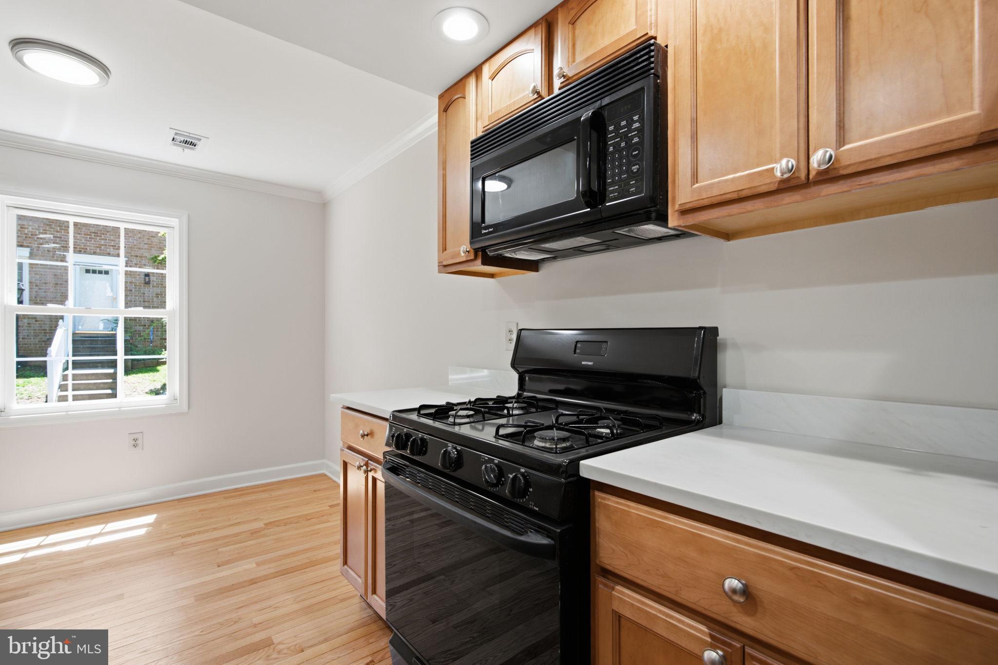 VILLAGE OF LONG REACH - Residential
