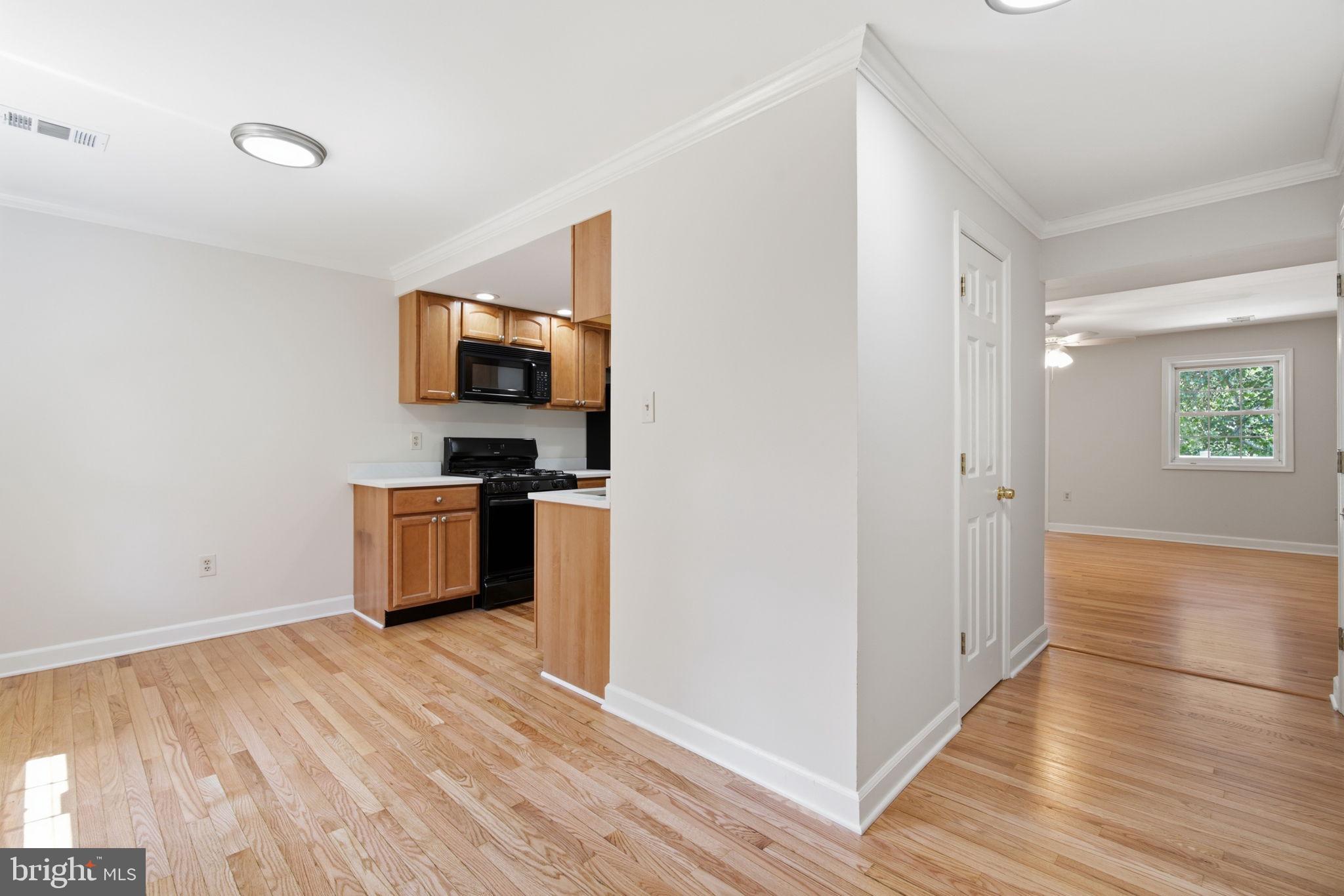 VILLAGE OF LONG REACH - Residential