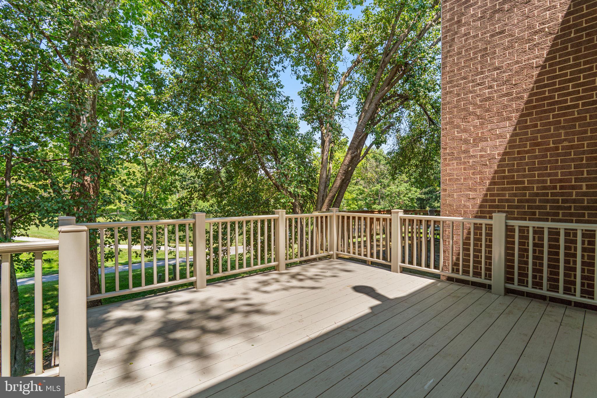 VILLAGE OF LONG REACH - Residential