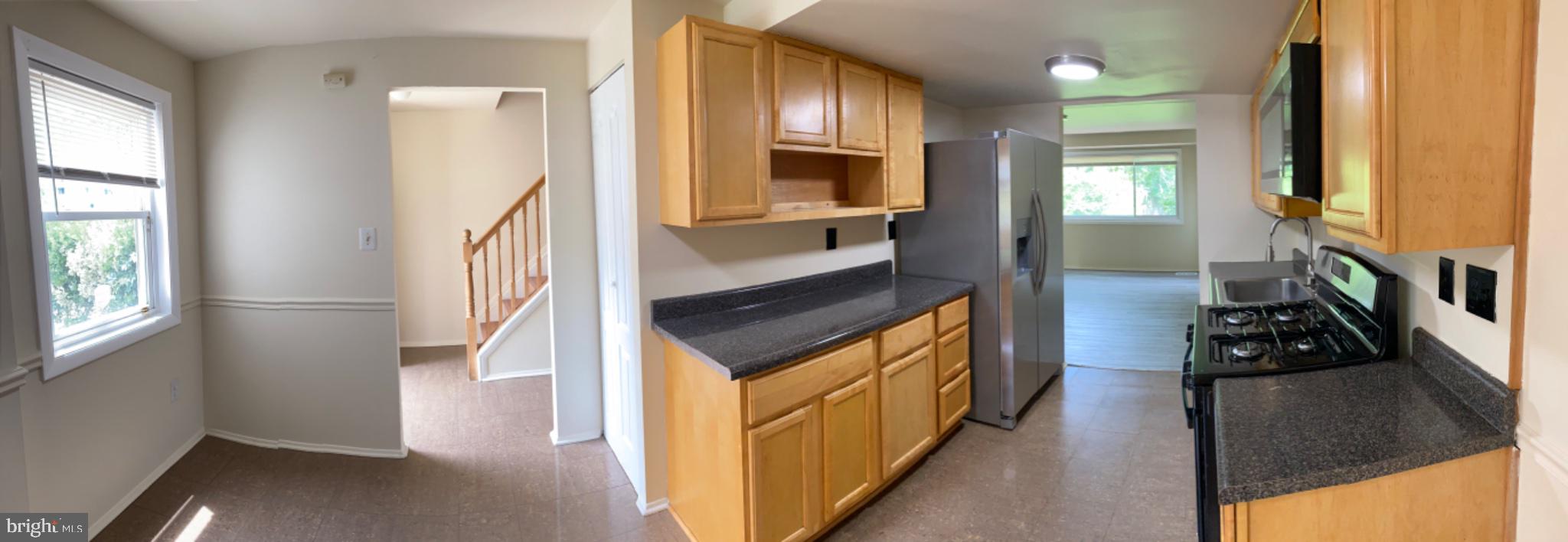 VILLAGE OF OAKLAND MILLS - Residential Income