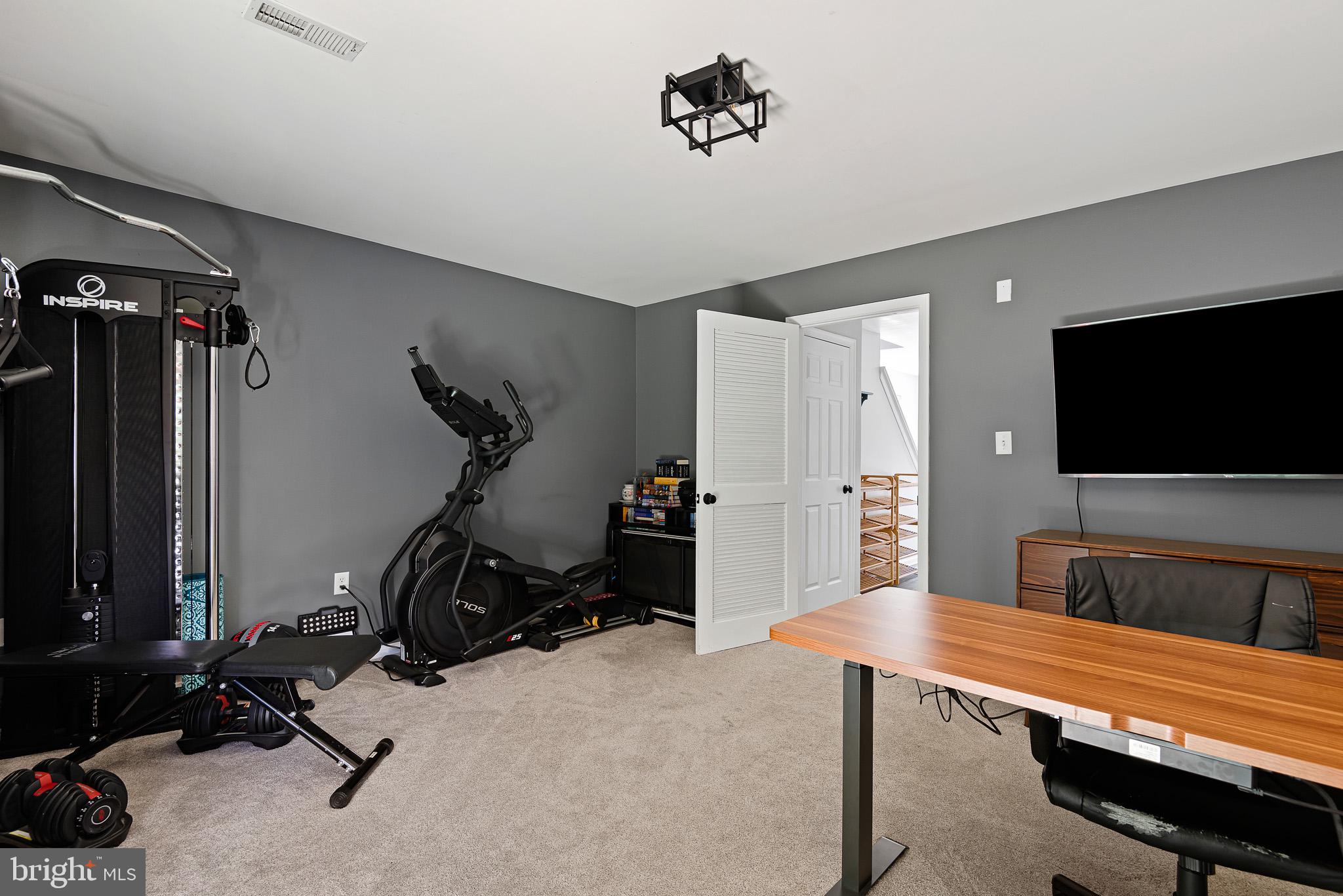 BRENNAN ESTATES - Residential