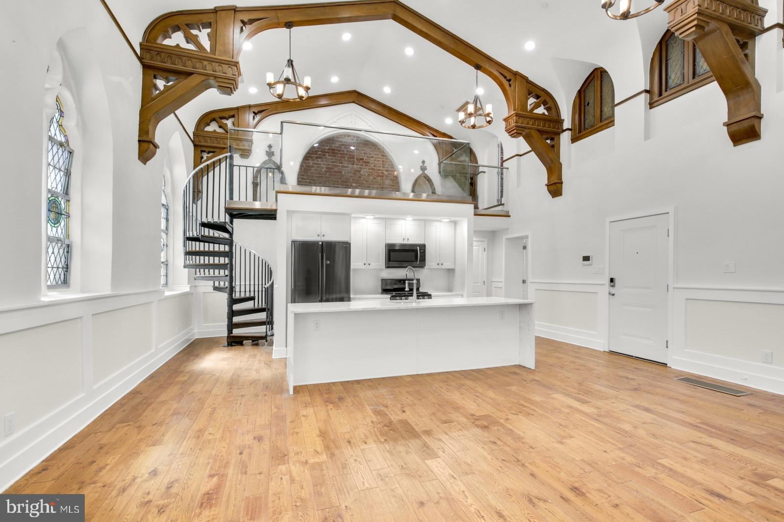 FISHTOWN - Residential Lease