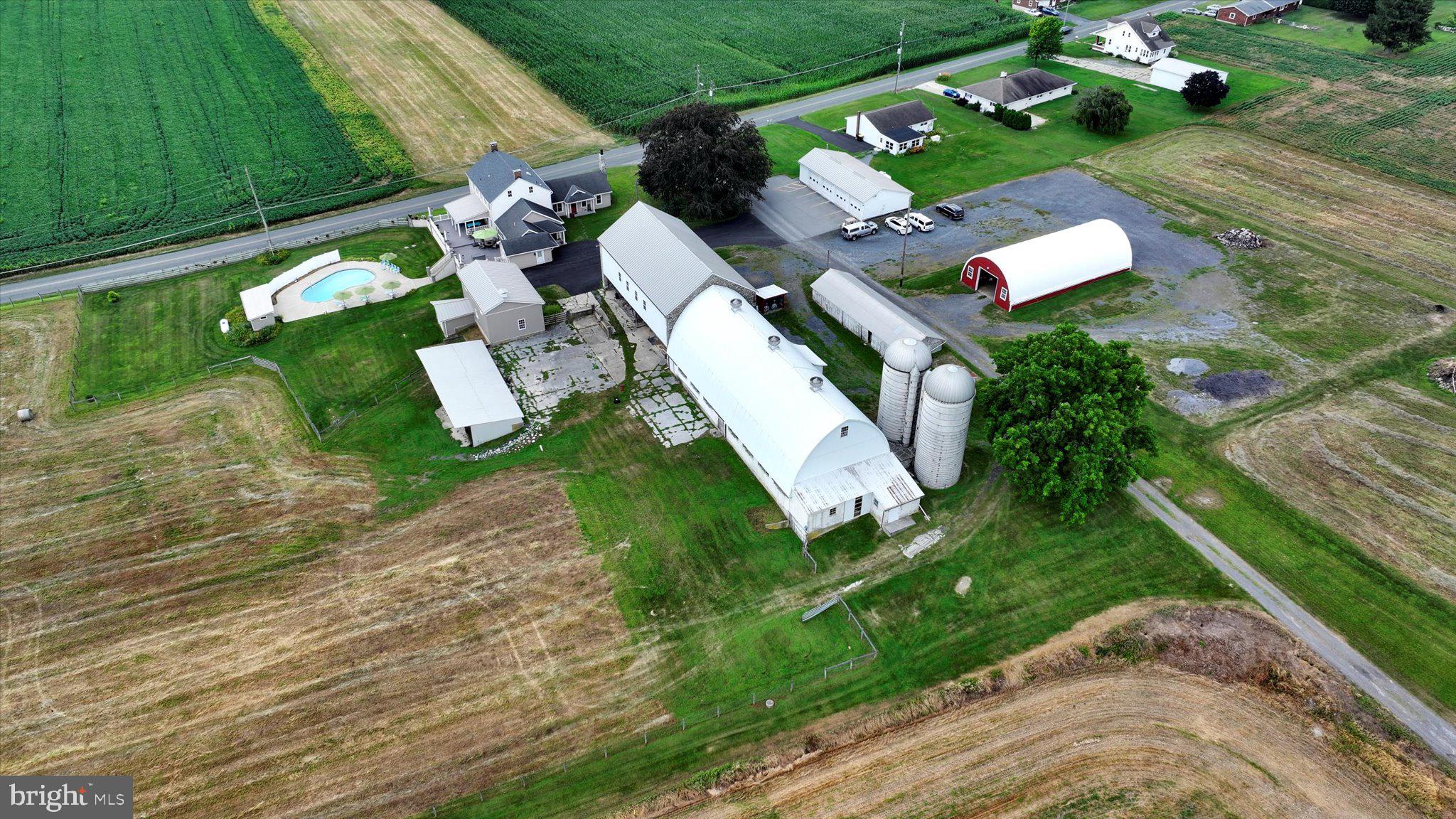 KUTZTOWN - Farm